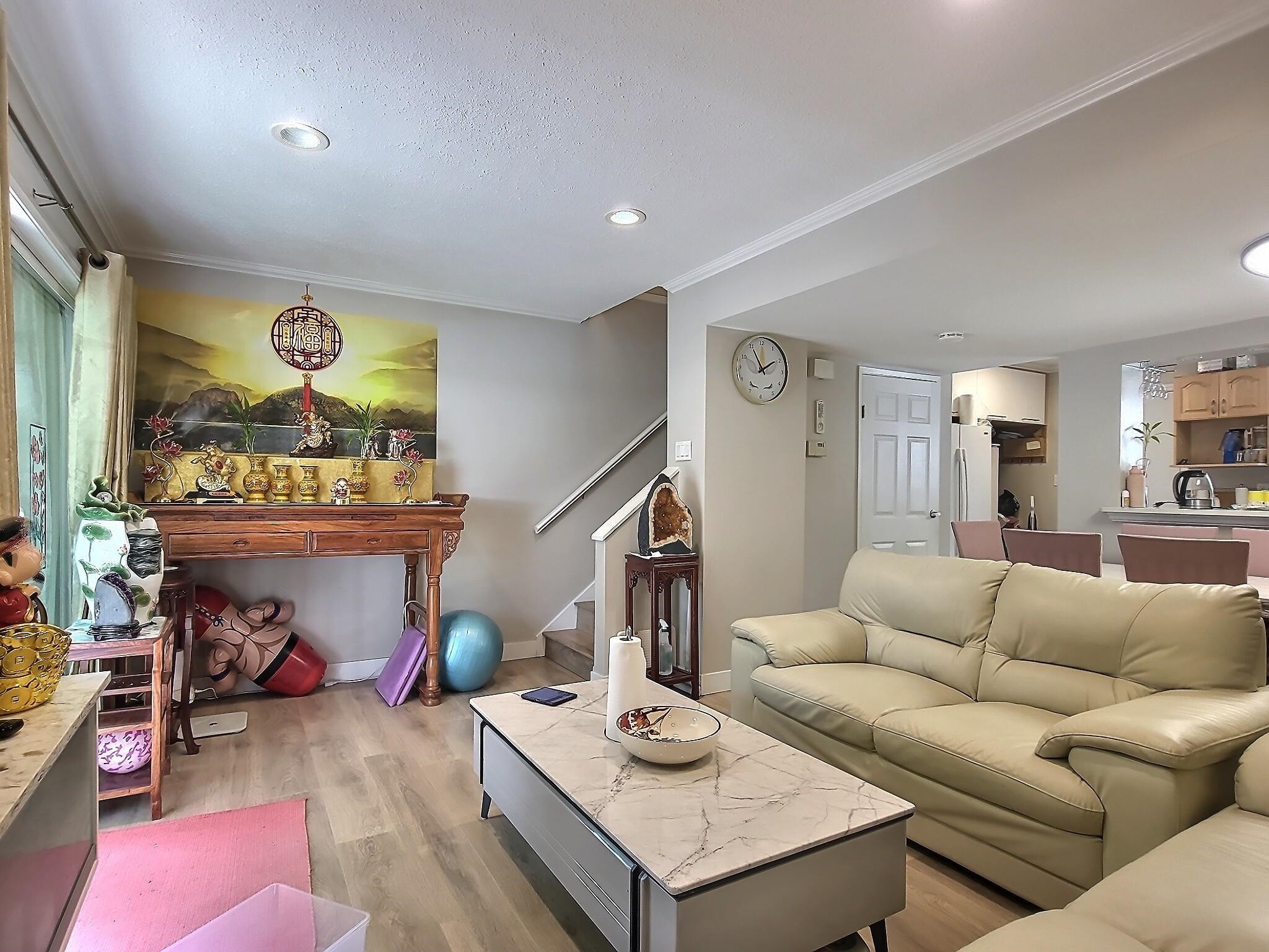 6878 Arlington Street, Vancouver, BC