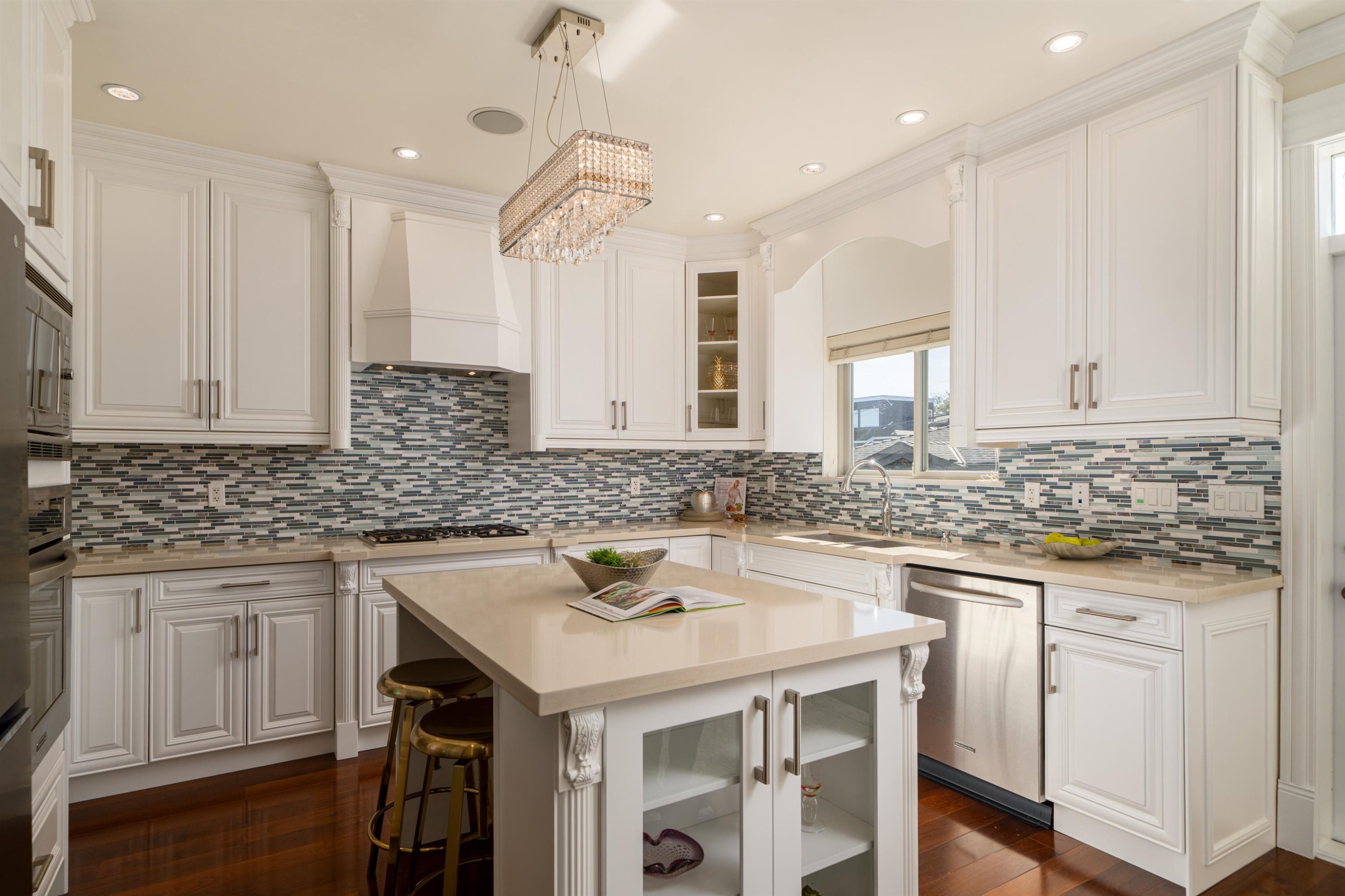 3716 17Th Avenue W, Vancouver, BC