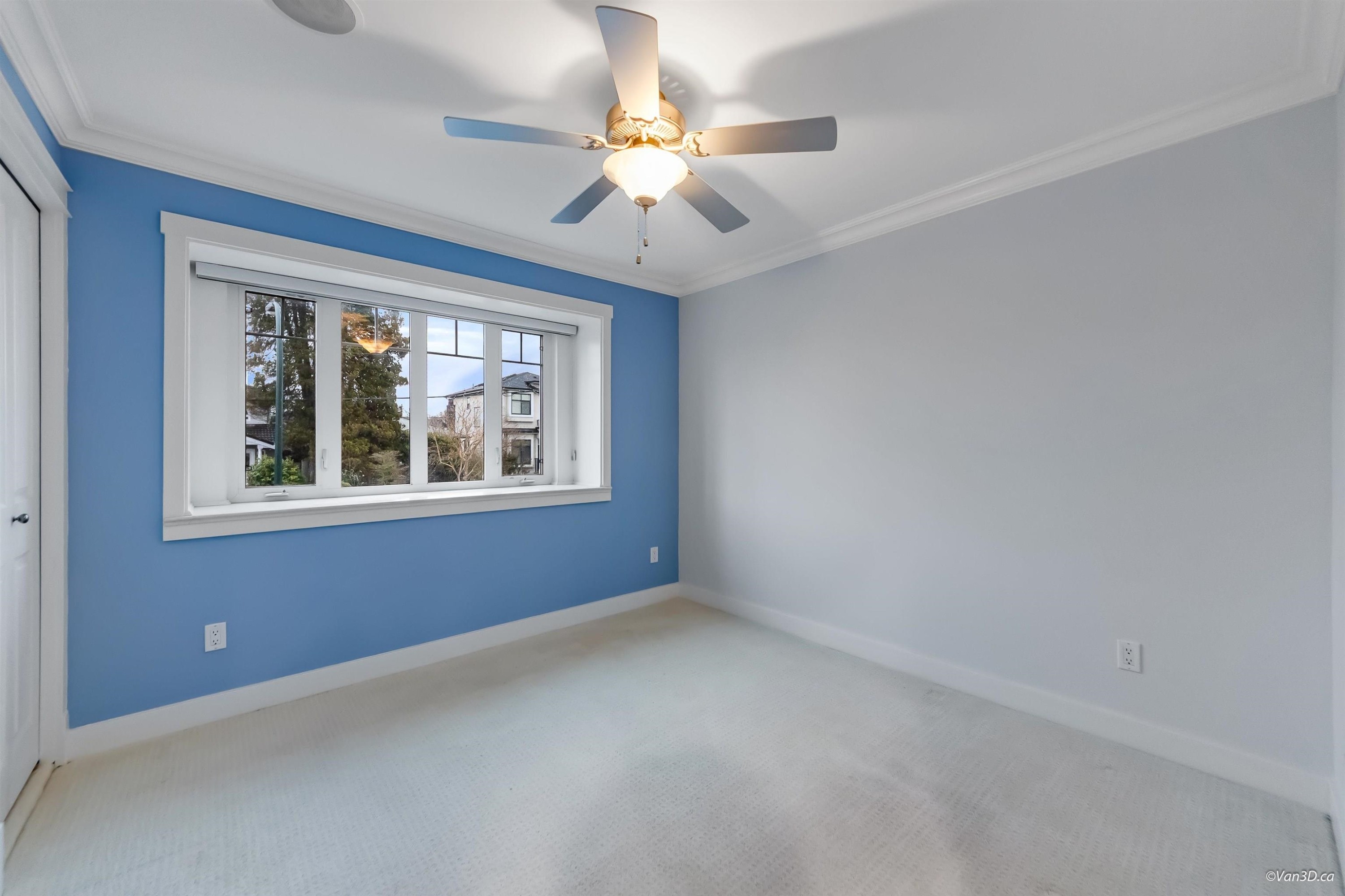 6167 Commercial Street, Vancouver, BC