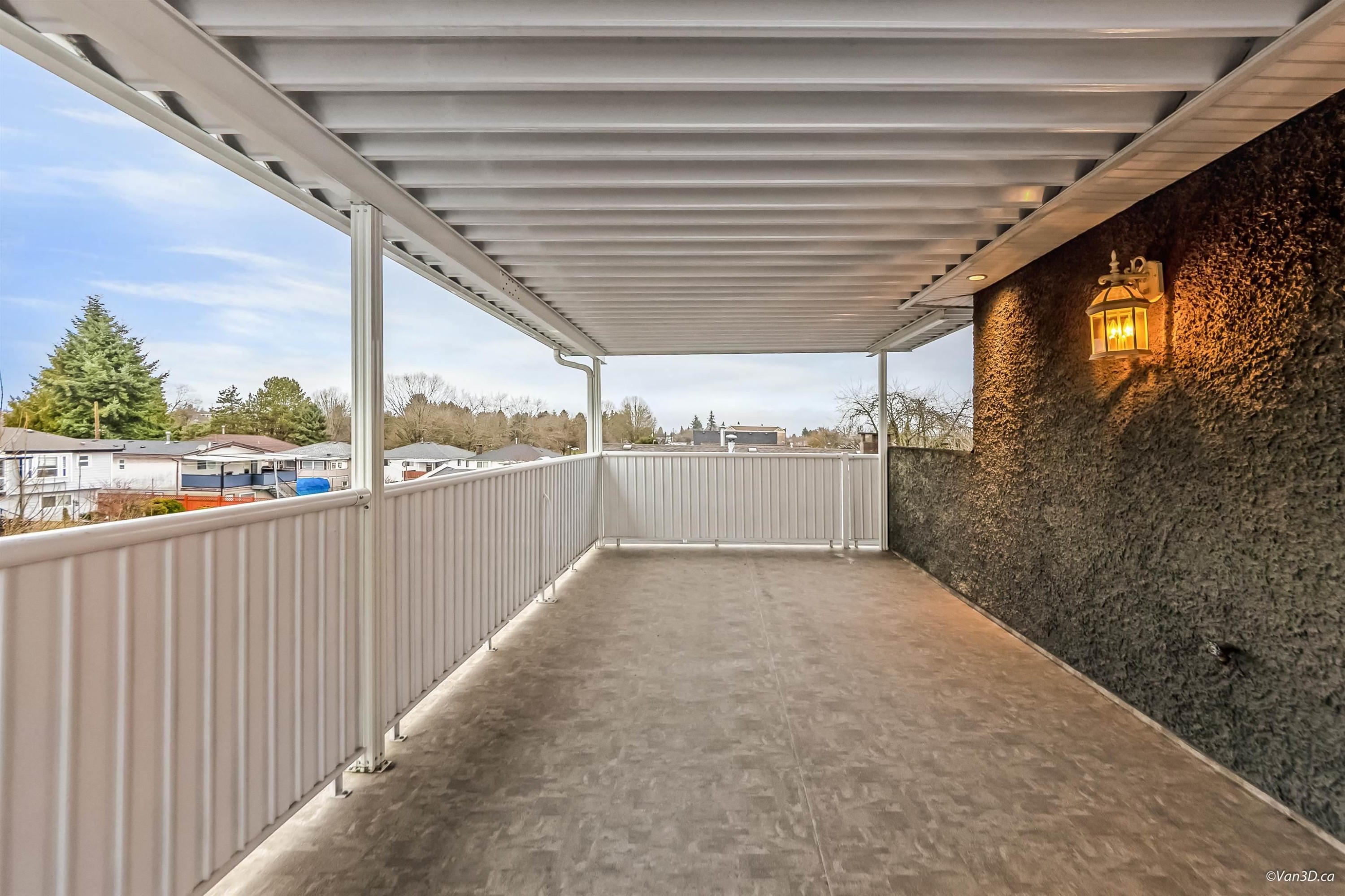 6167 Commercial Street, Vancouver, BC