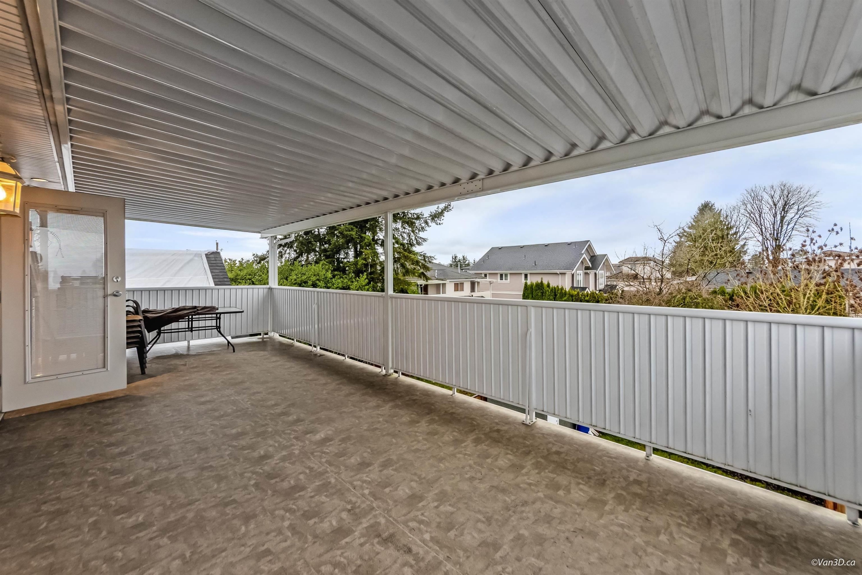 6167 Commercial Street, Vancouver, BC