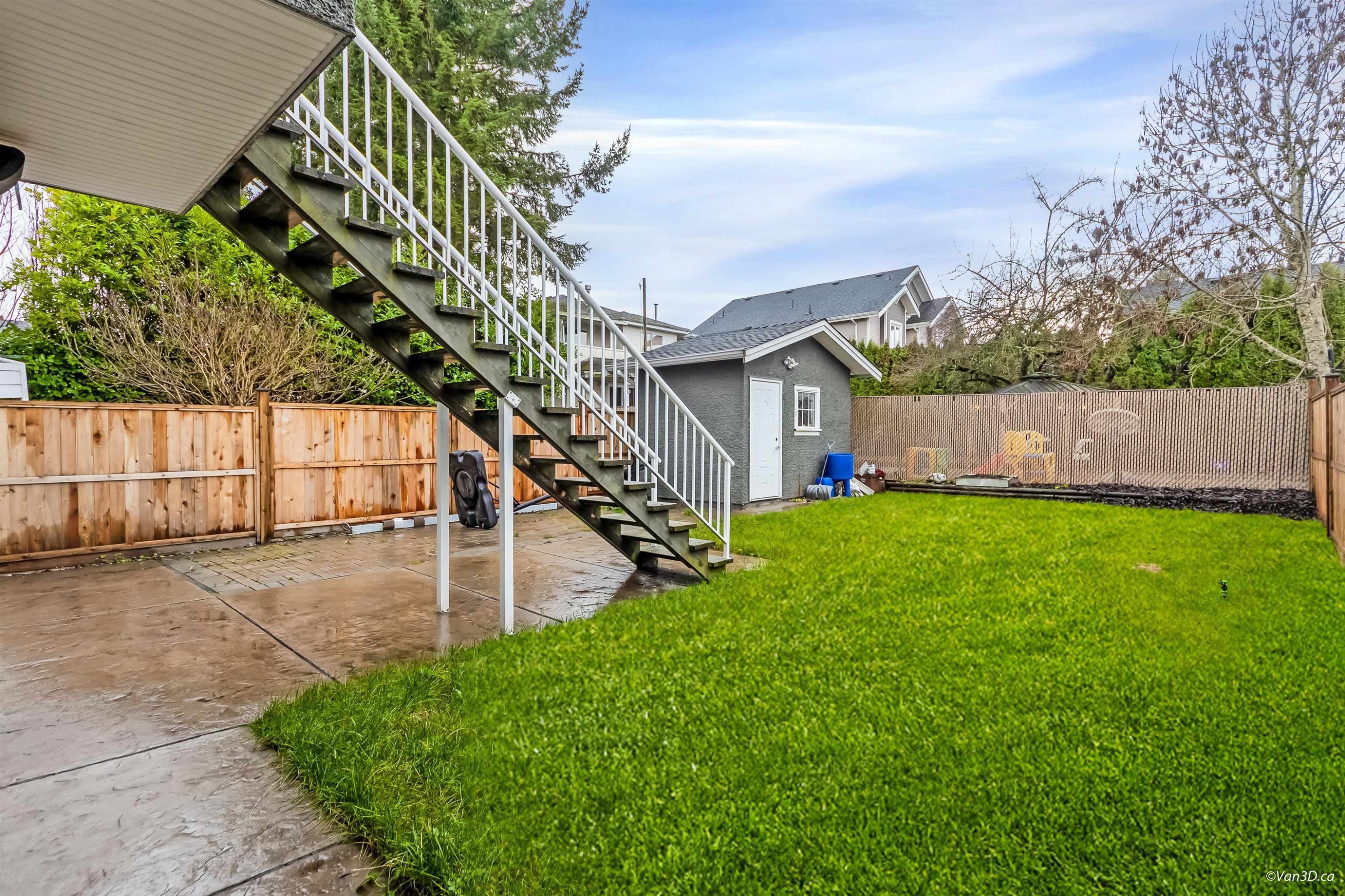 6167 Commercial Street, Vancouver, BC