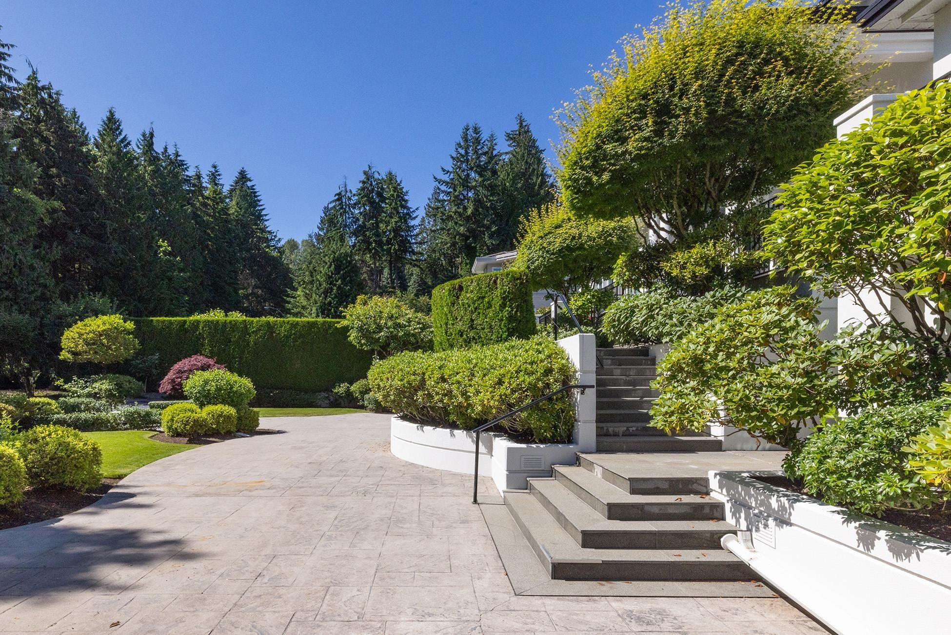 835 Highland Drive, West Vancouver, BC