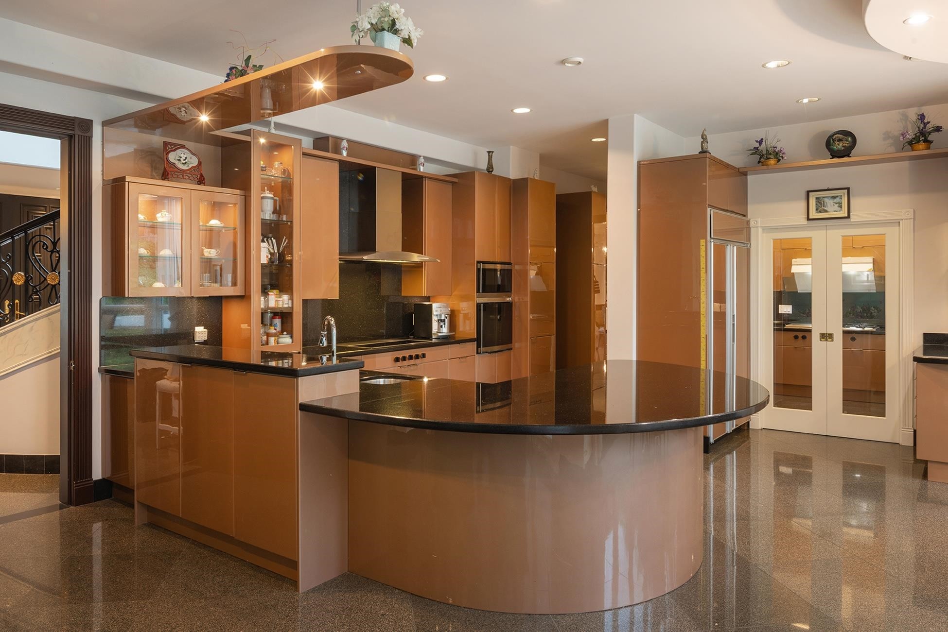 835 Highland Drive, West Vancouver, BC