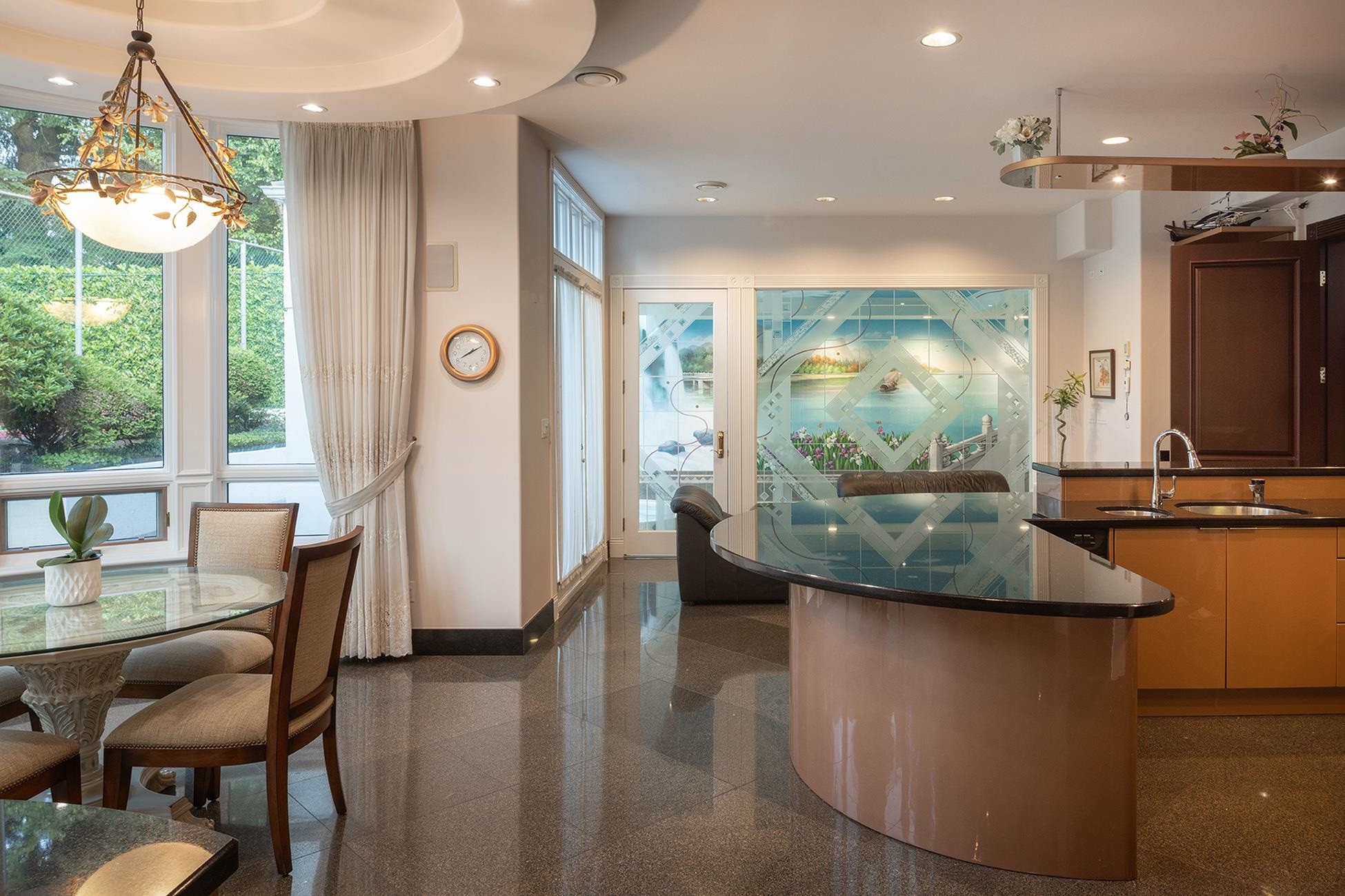 835 Highland Drive, West Vancouver, BC