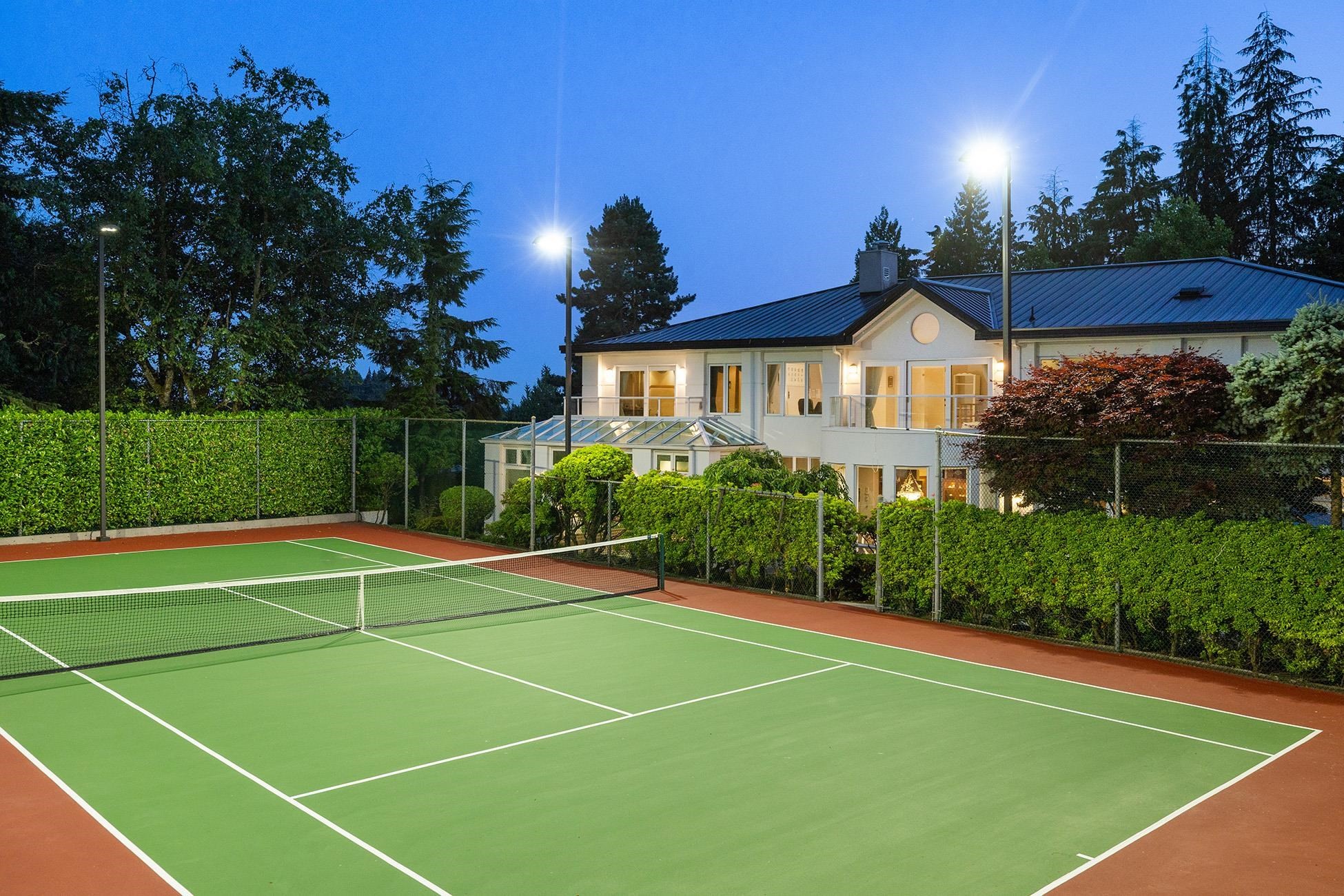 835 Highland Drive, West Vancouver, BC