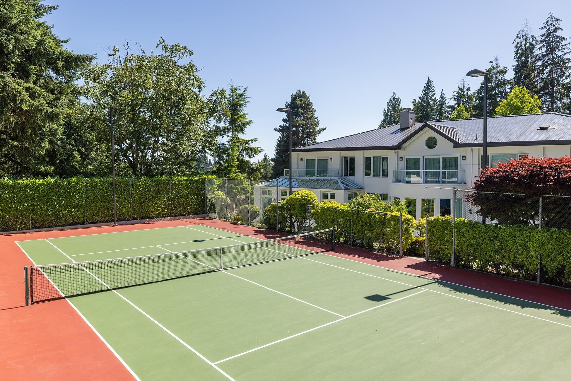 835 Highland Drive, West Vancouver, BC