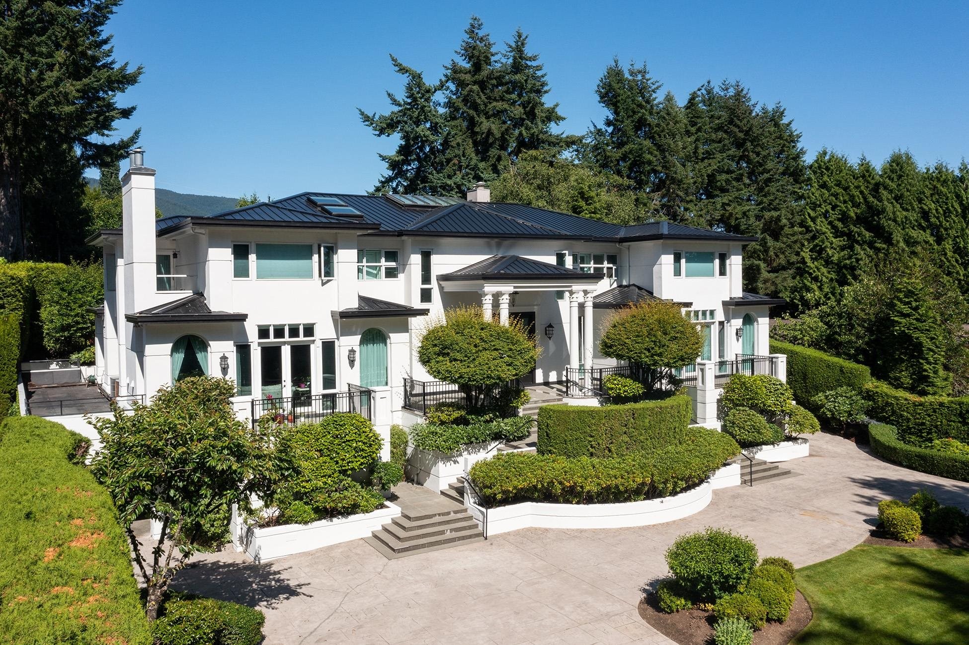 835 Highland Drive, West Vancouver, BC