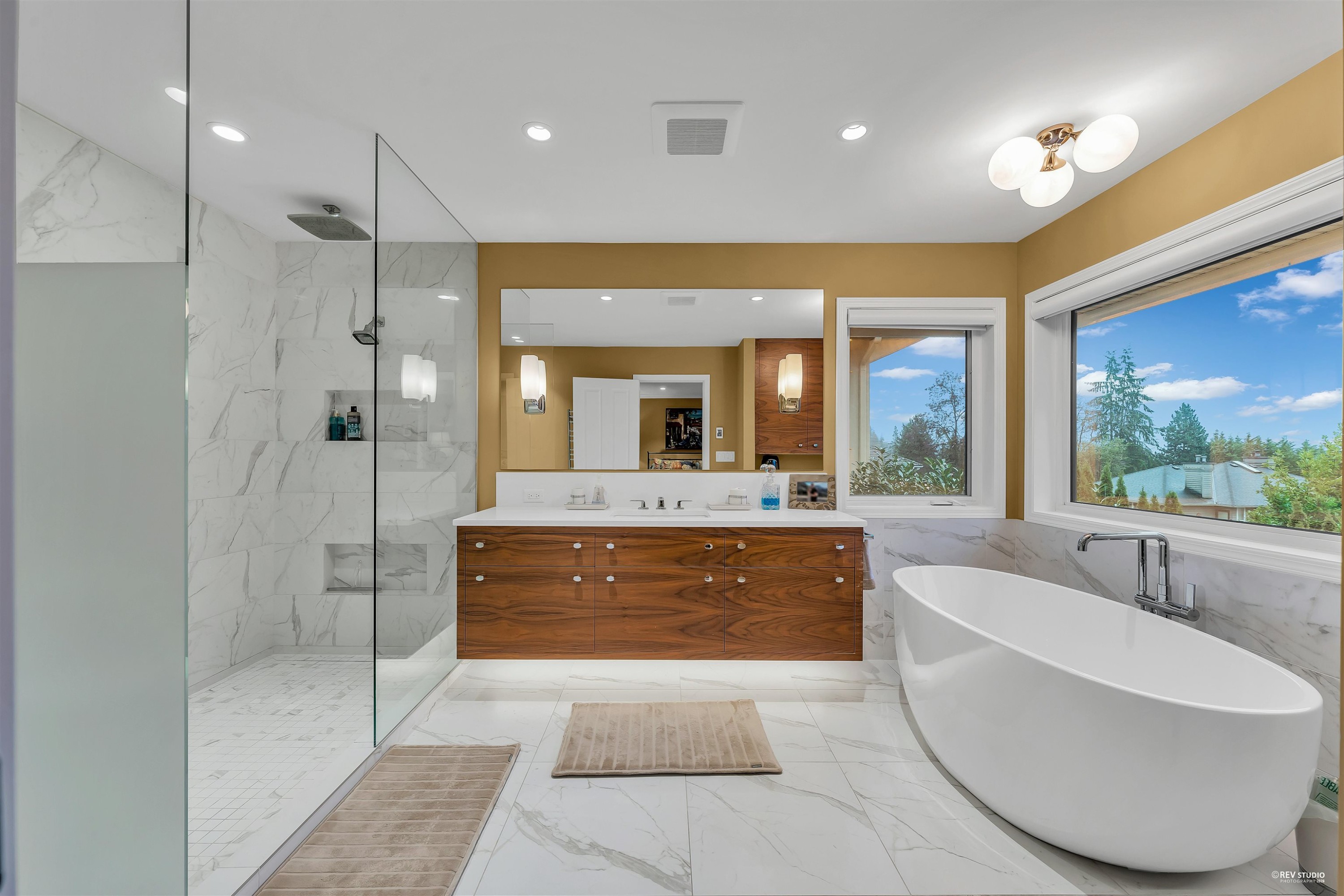 1578 Inglewood Avenue, West Vancouver, BC