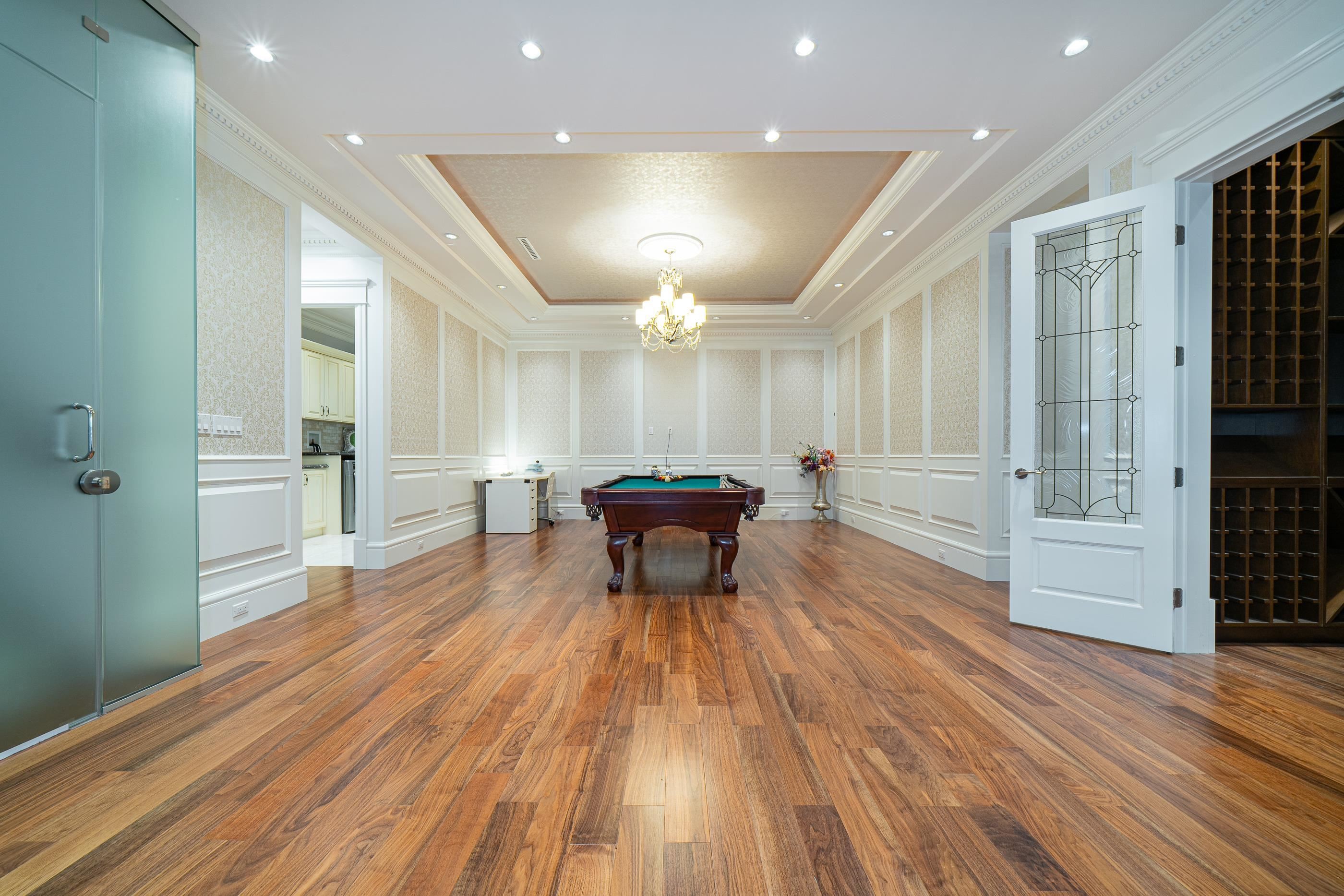 6708 Yew Street, Vancouver, BC