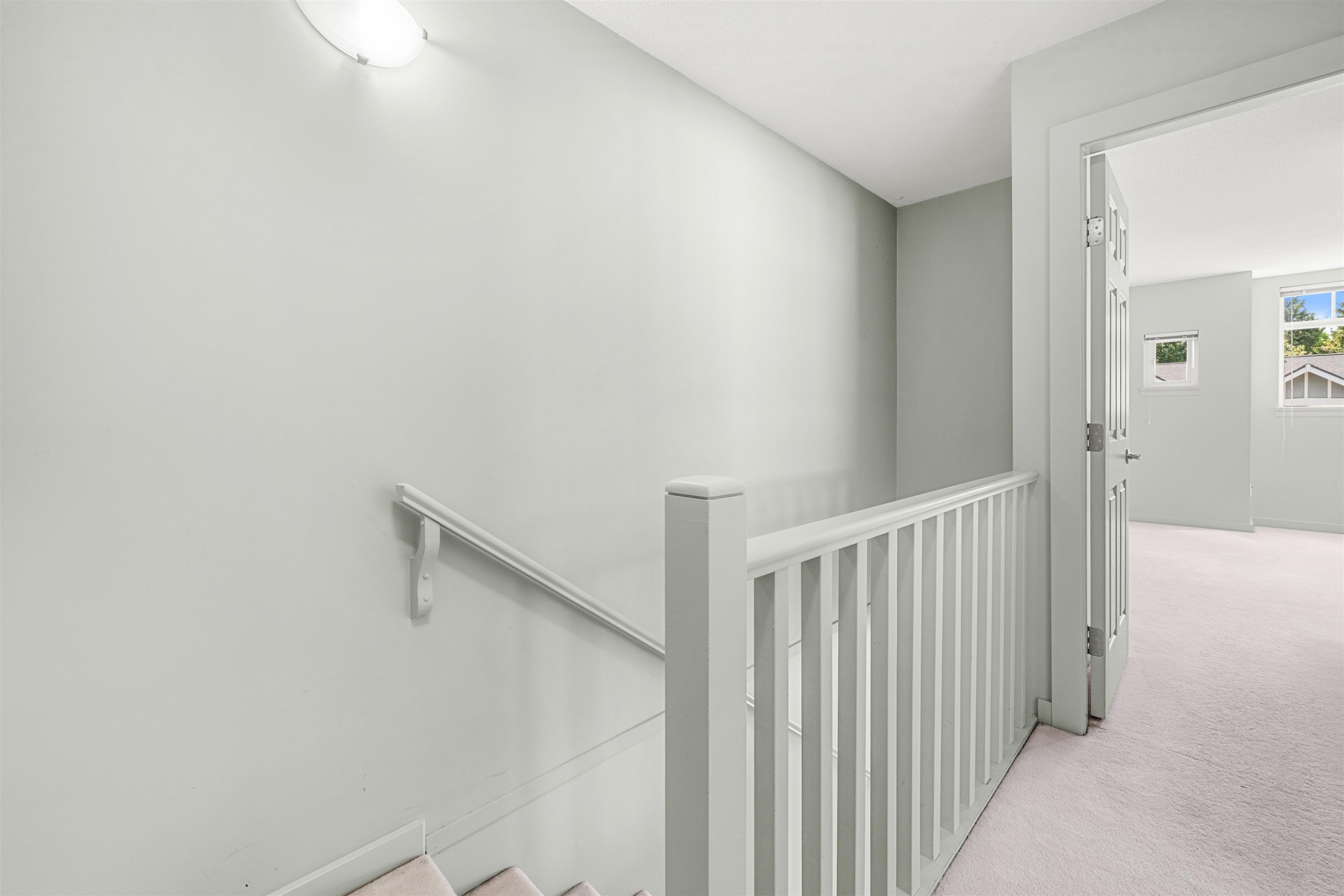 3265 Clermont Mews, Vancouver, BC