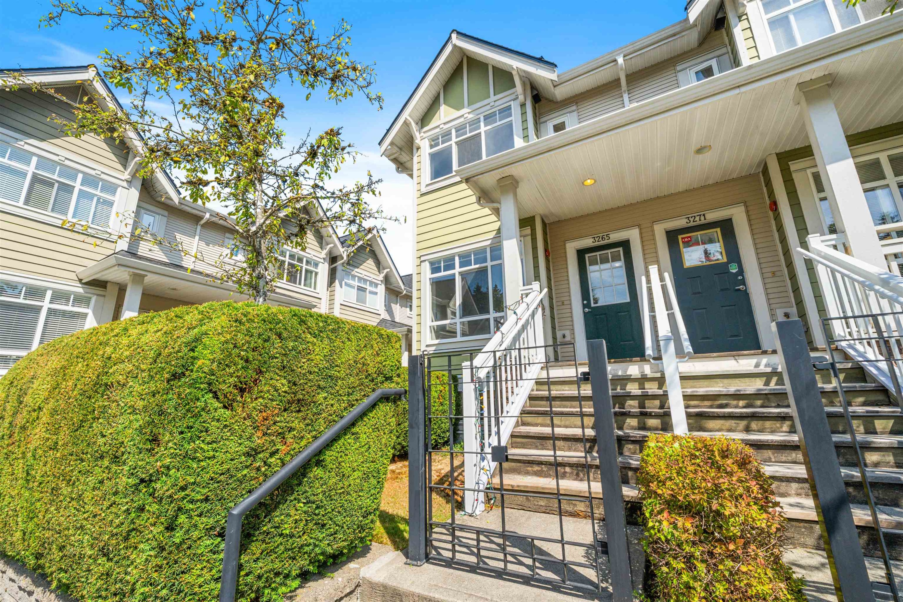 3265 Clermont Mews, Vancouver, BC