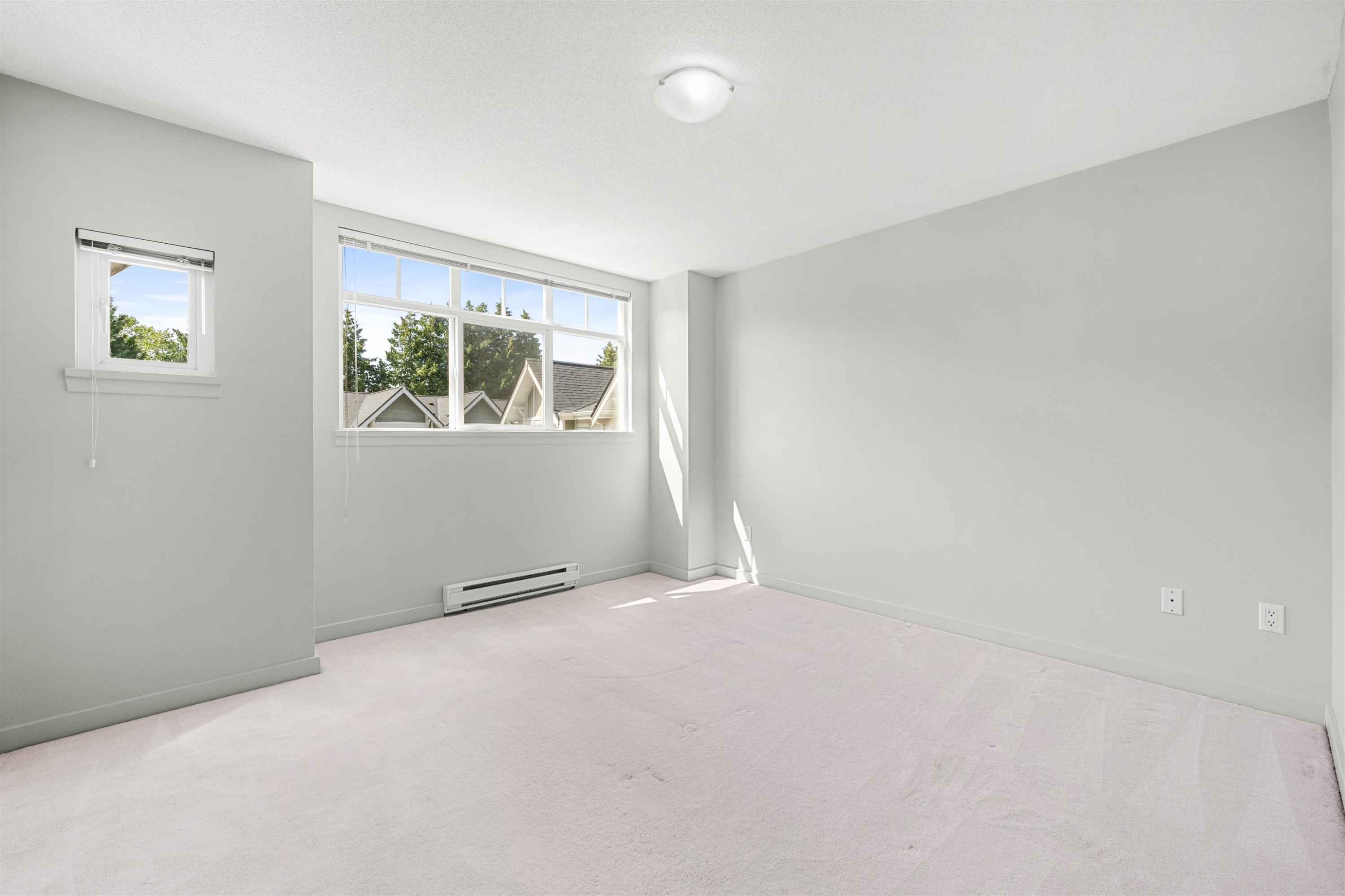 3265 Clermont Mews, Vancouver, BC