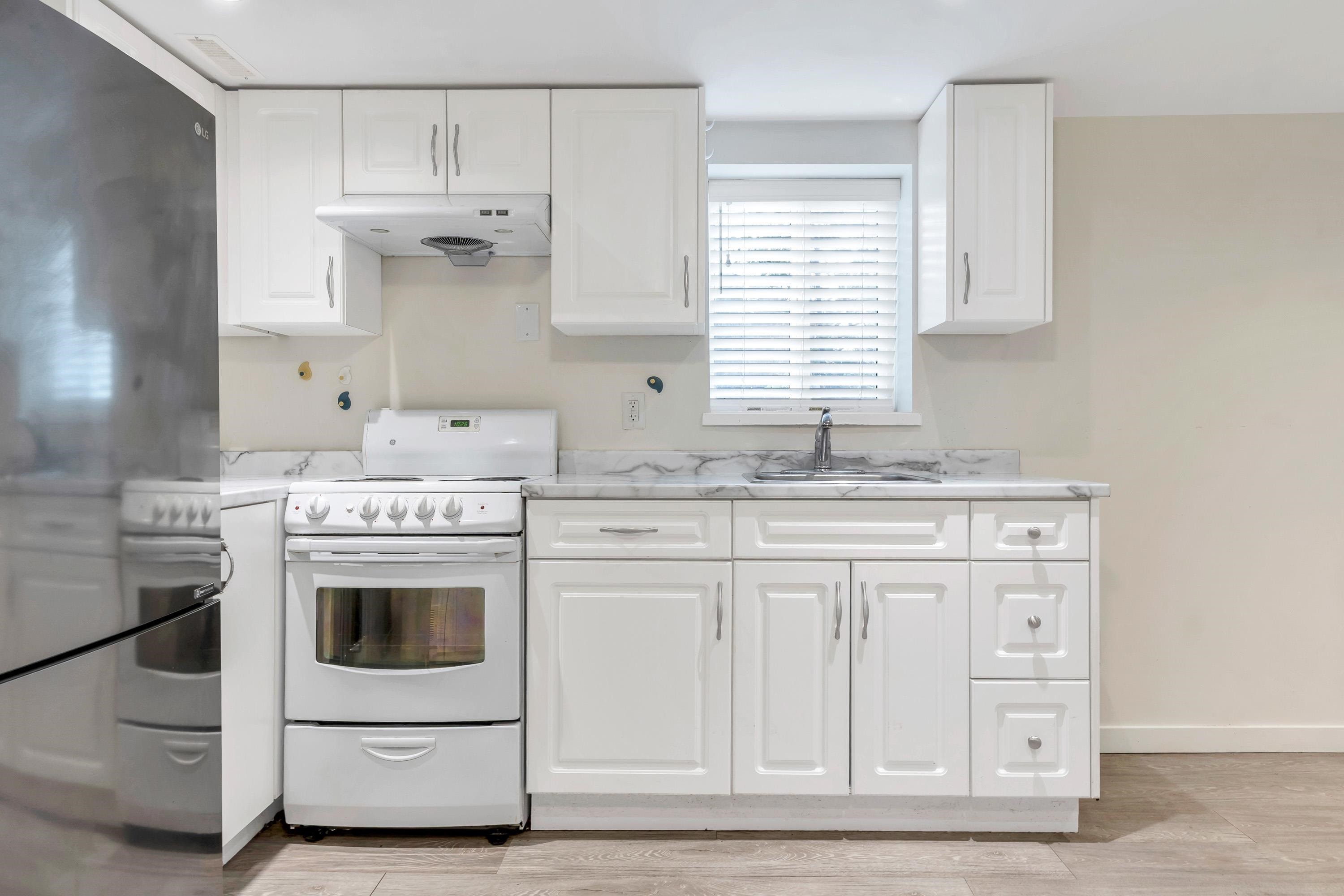 2052 41St Avenue E, Vancouver, BC