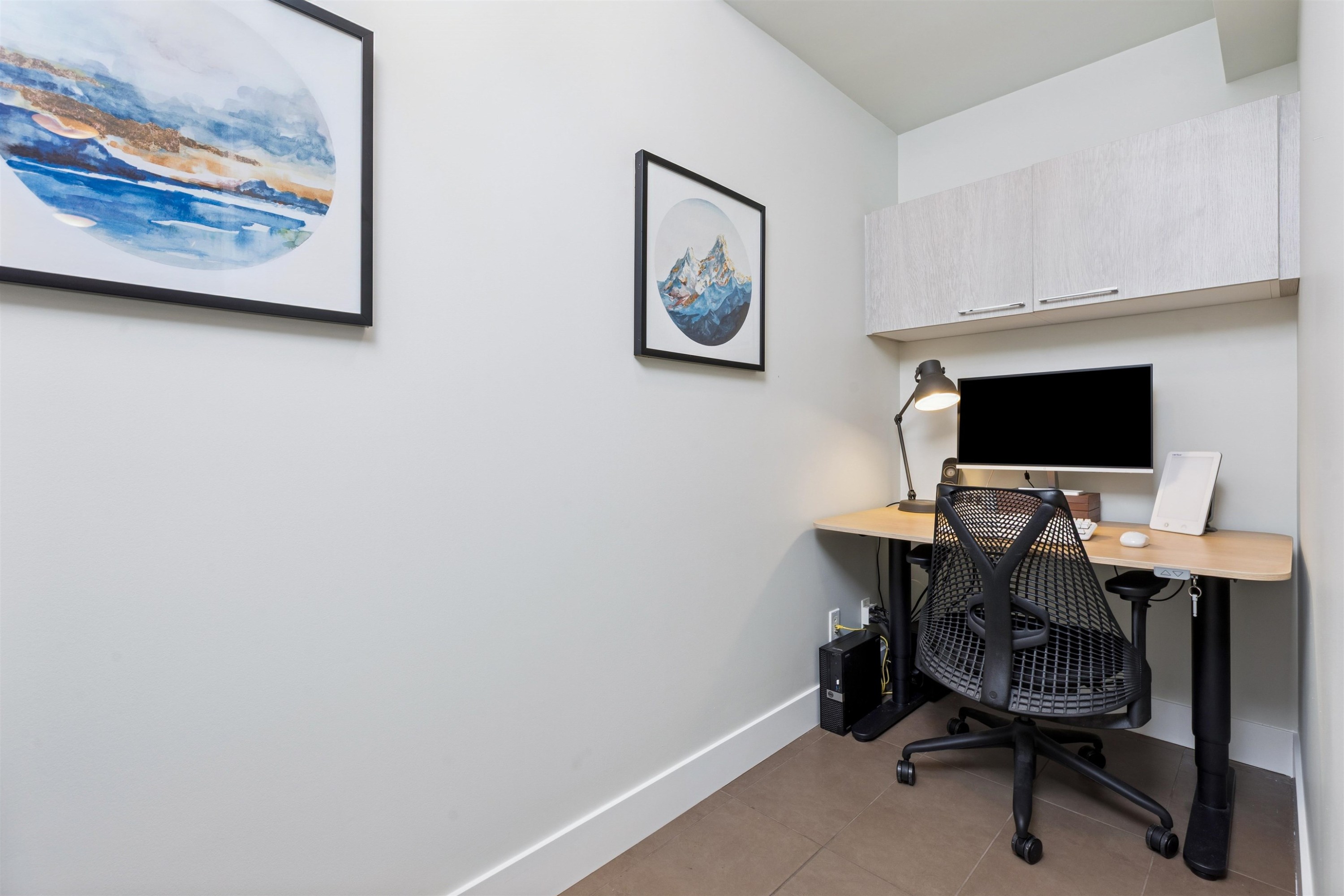 863 Richards Street, Vancouver, BC