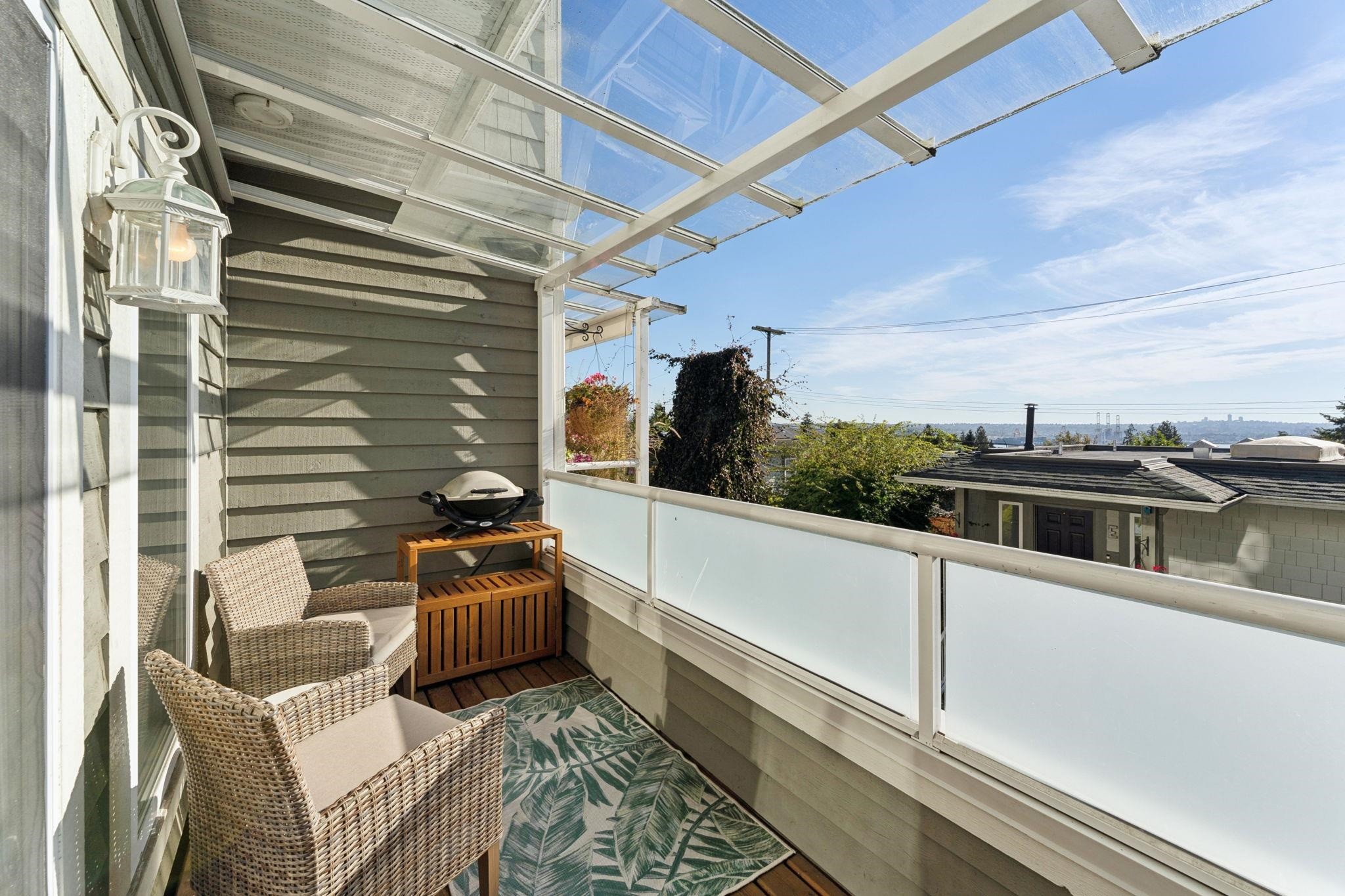 333 Keith Road E, North Vancouver, BC