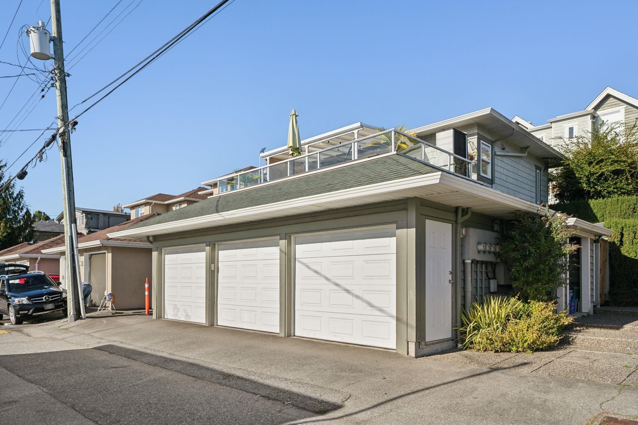 333 Keith Road E, North Vancouver, BC