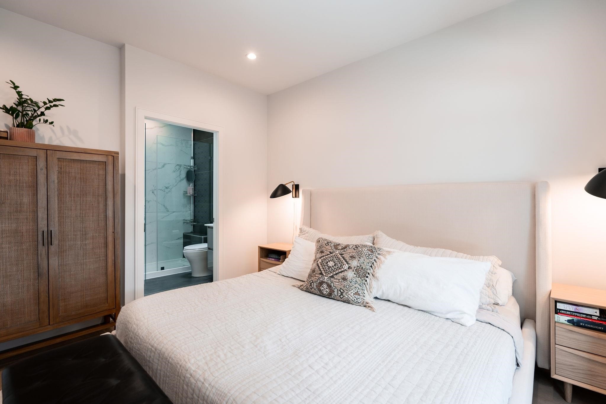 3337 40Th Avenue W, Vancouver, BC