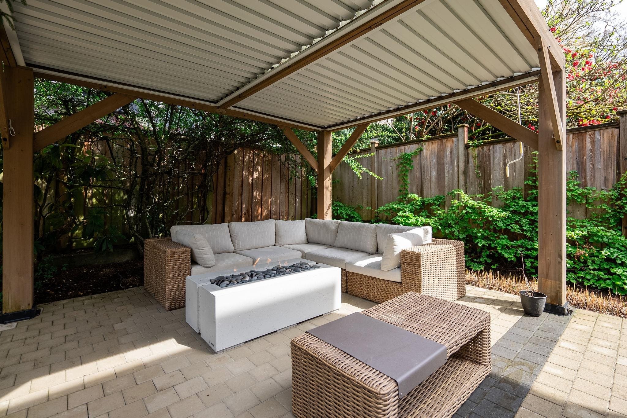 3337 40Th Avenue W, Vancouver, BC