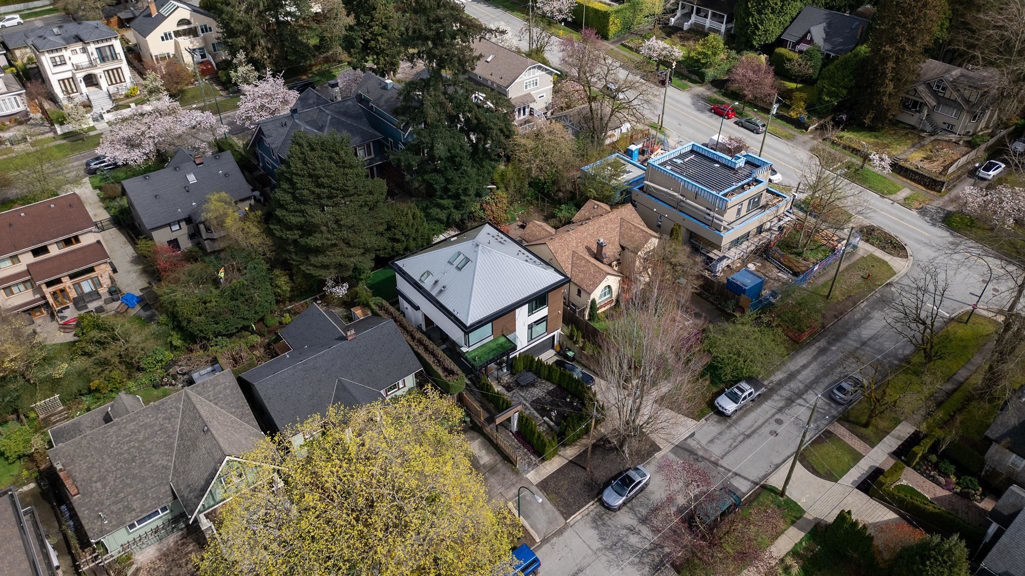 3337 40Th Avenue W, Vancouver, BC