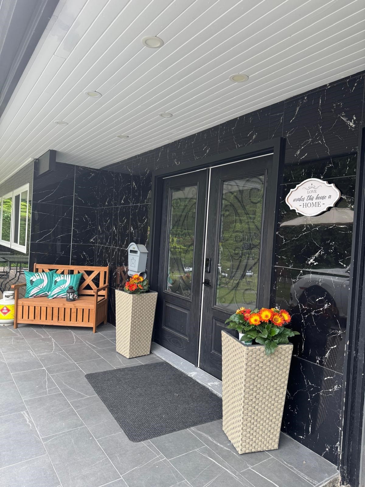 815 Elveden Row, West Vancouver, BC