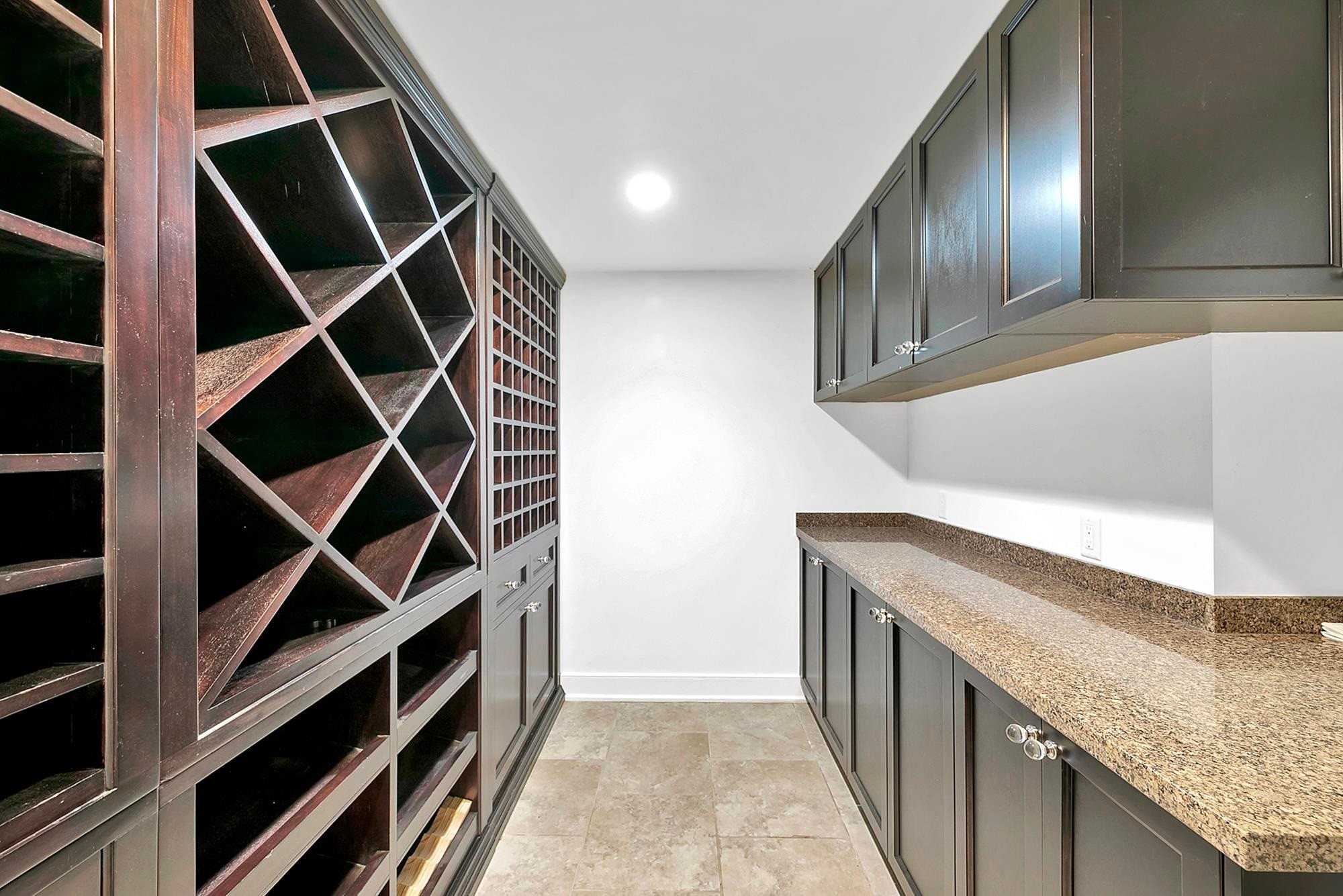 1031 Inglewood Avenue, West Vancouver, BC