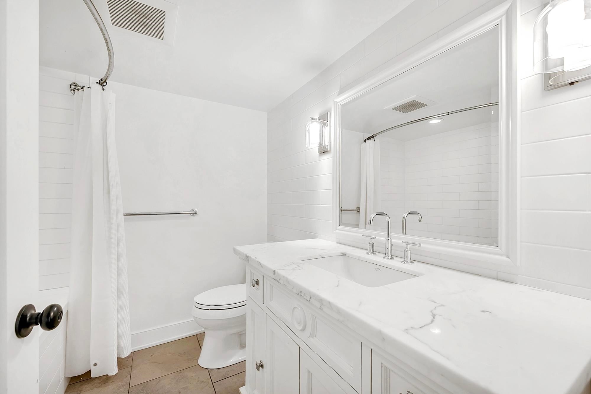 1031 Inglewood Avenue, West Vancouver, BC