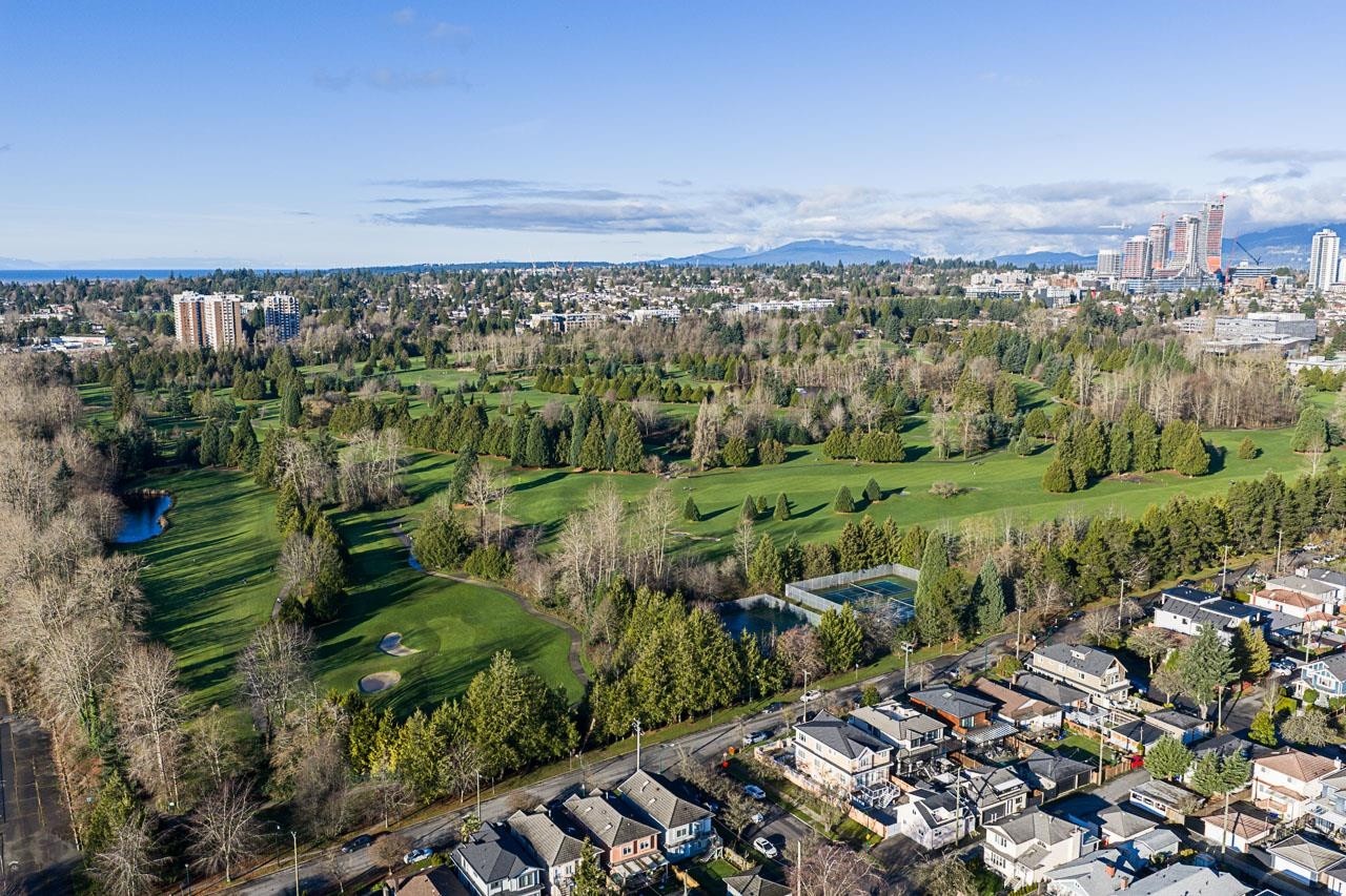 557 58Th Avenue E, Vancouver, BC