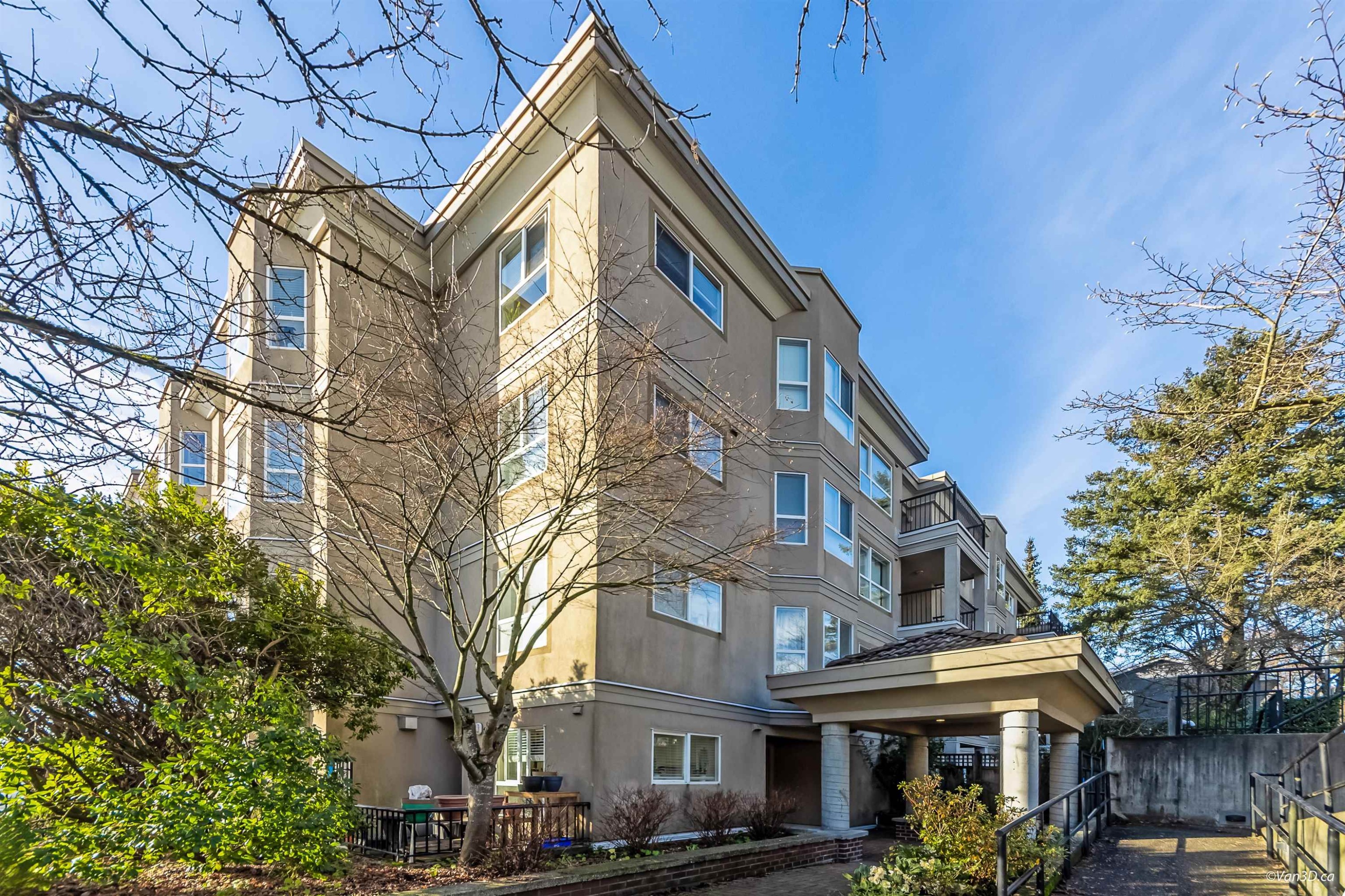 101-202 Mowat Street, New Westminster, BC