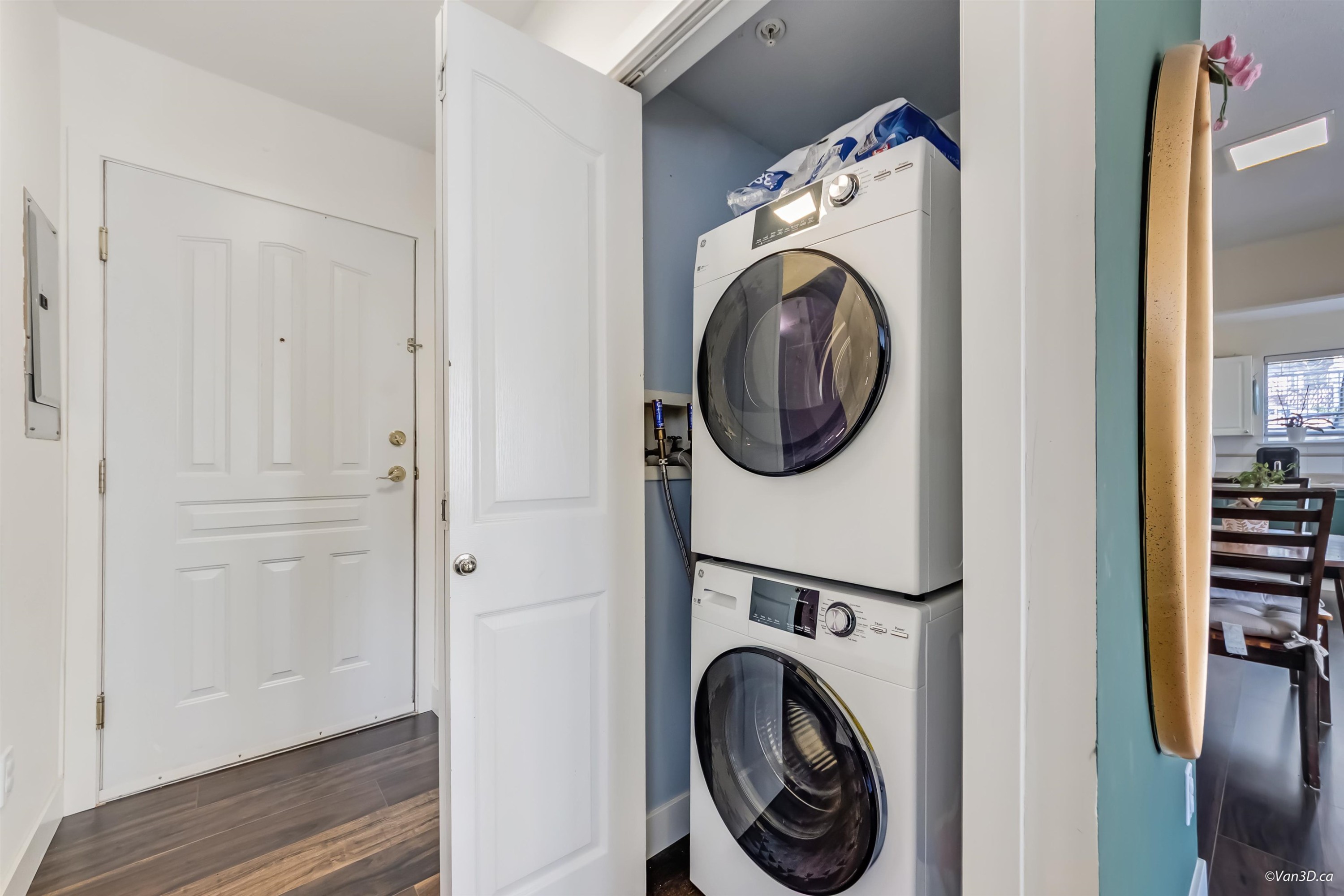 101-202 Mowat Street, New Westminster, BC