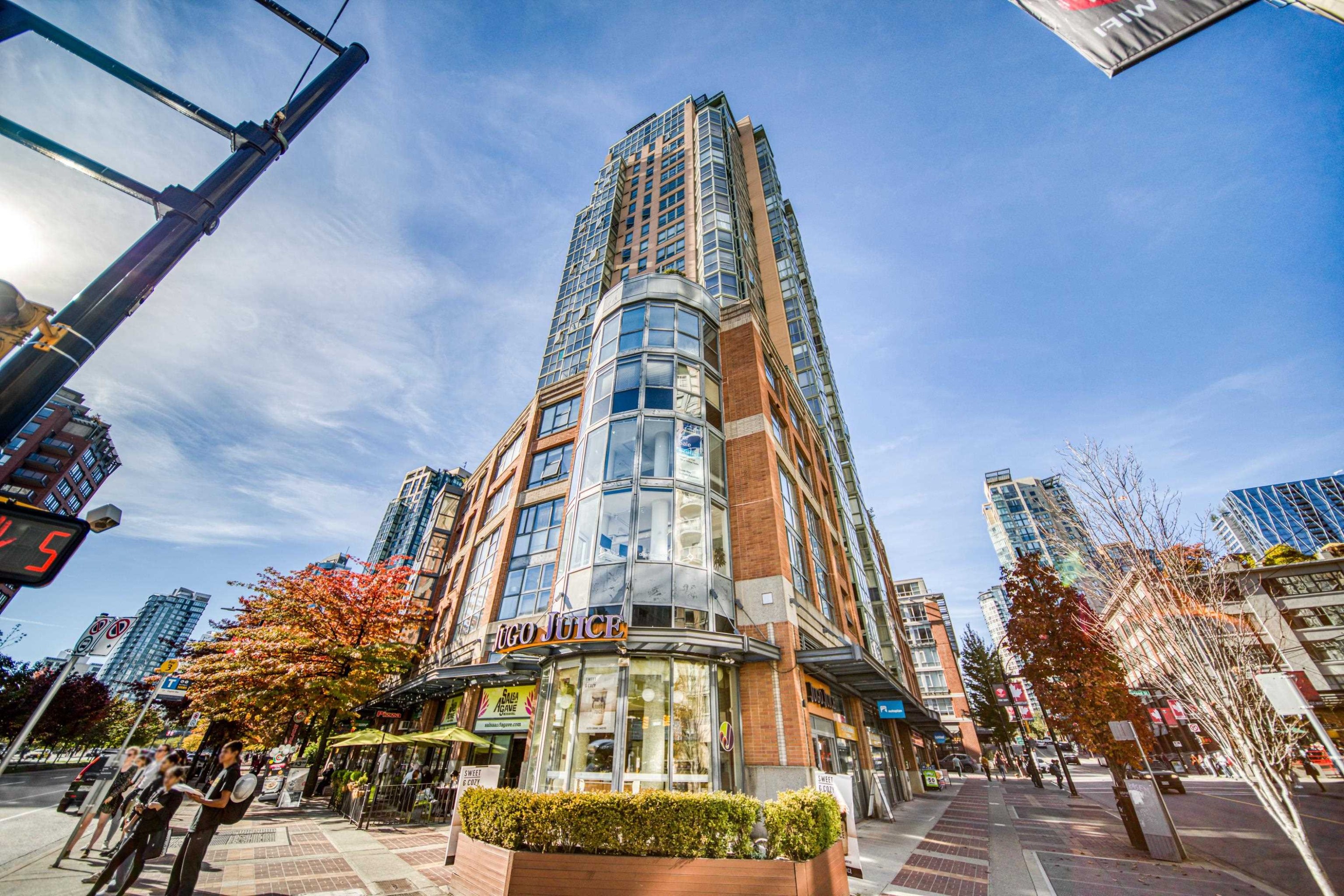 405-212 Davie Street, Vancouver, BC