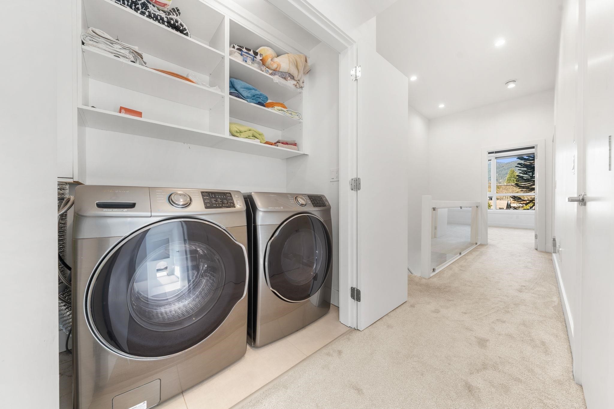 361 15Th Street E, North Vancouver, BC