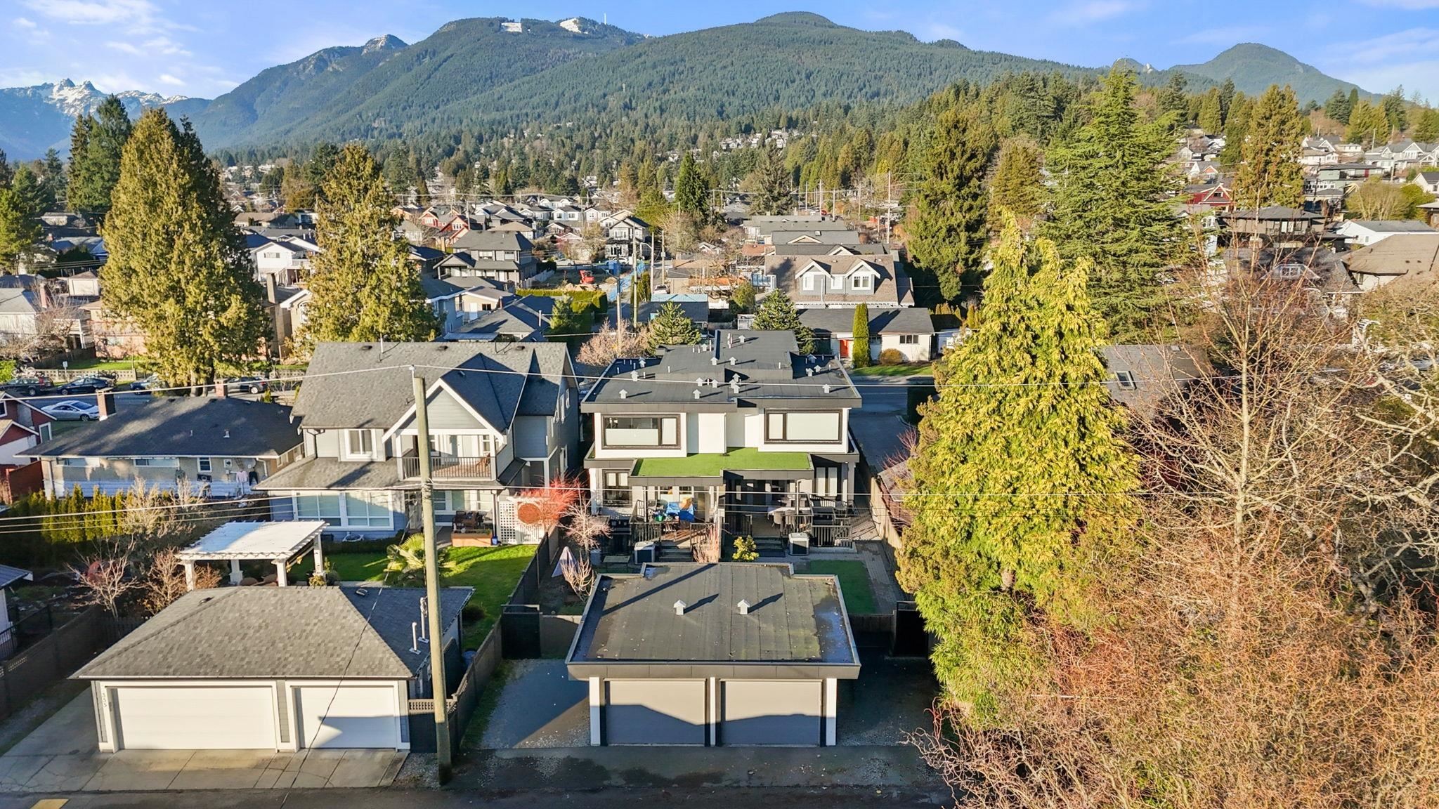 361 15Th Street E, North Vancouver, BC