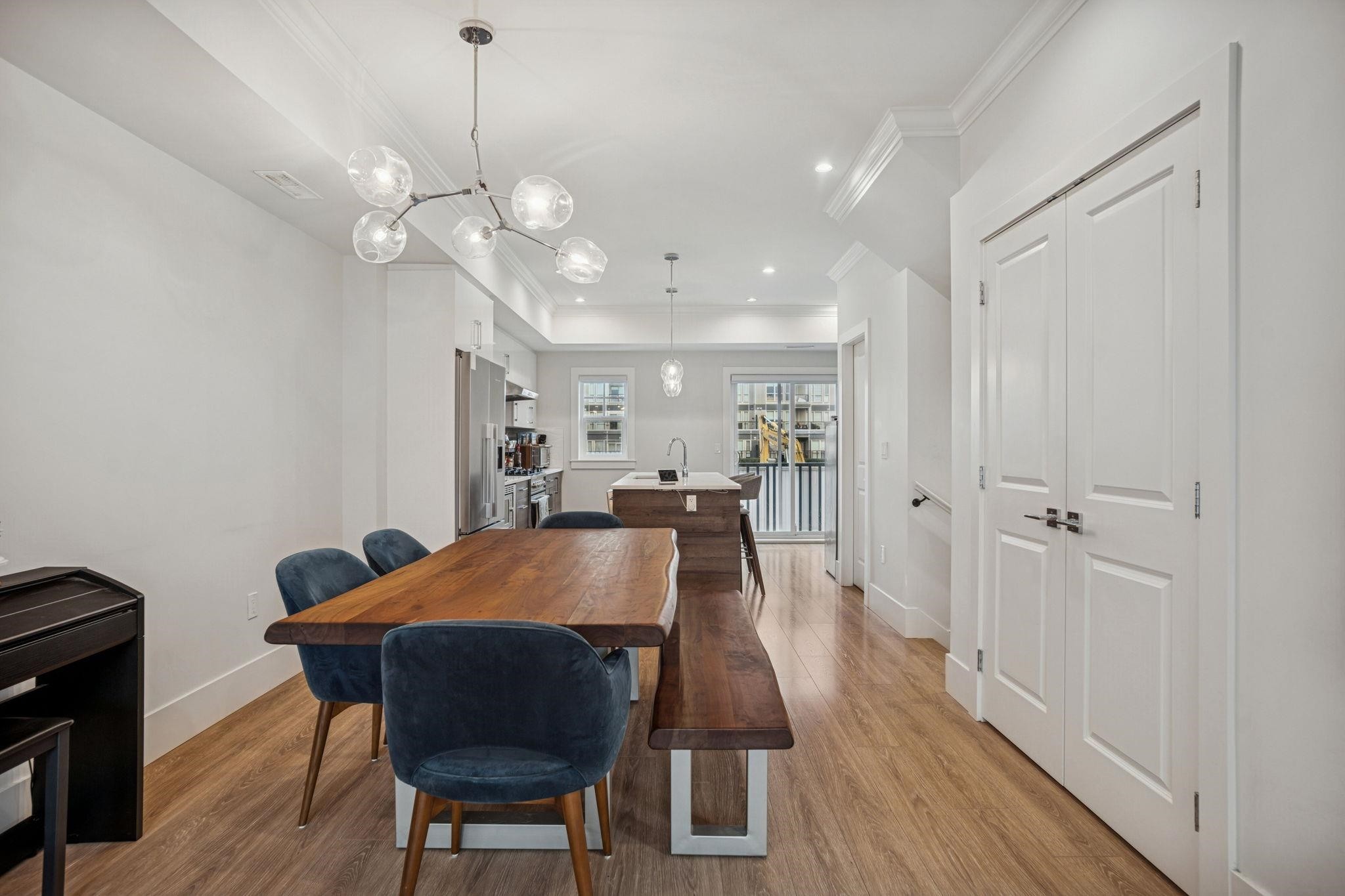 7-9211 Mckim Way, Richmond, BC