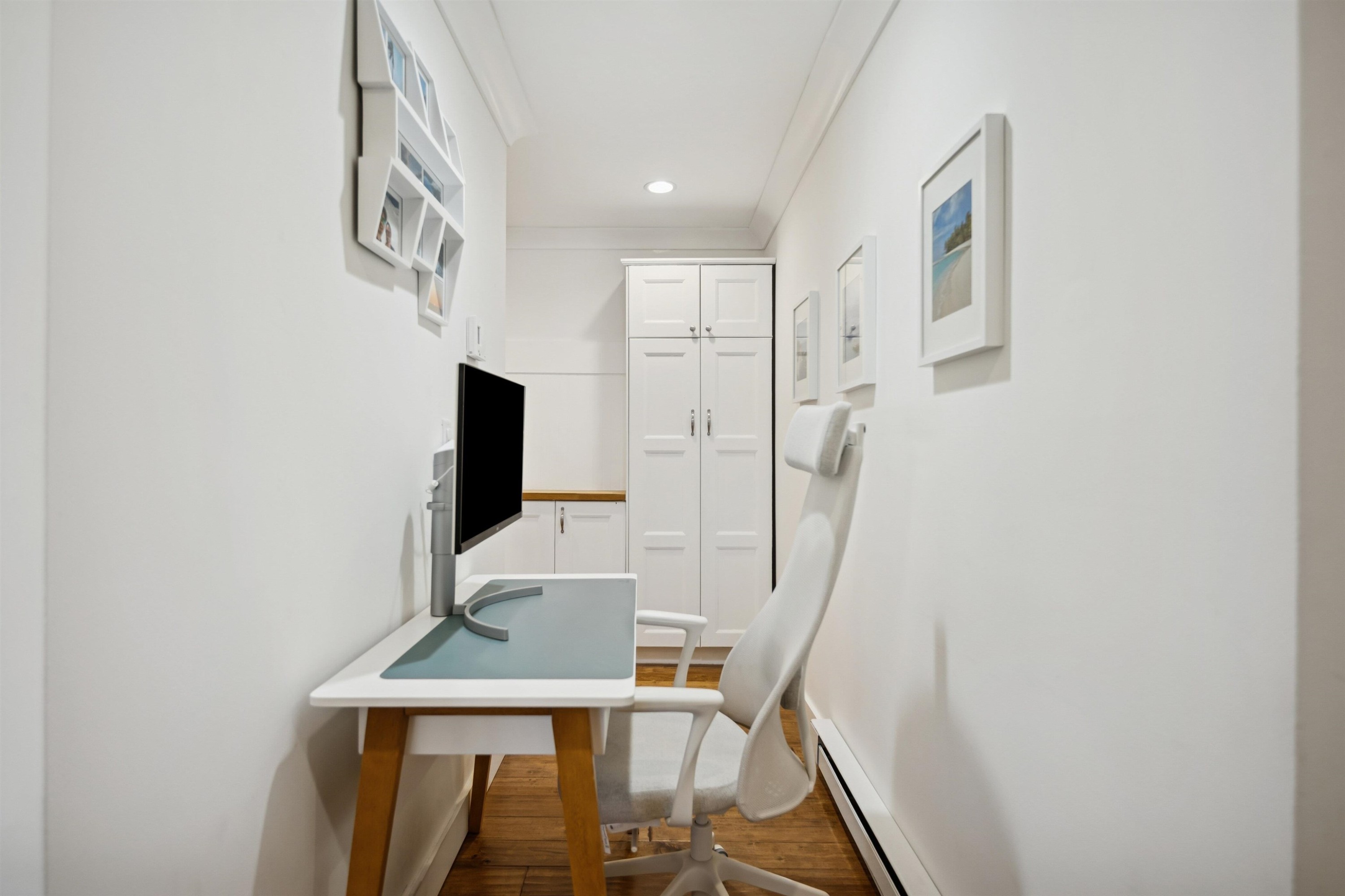 202-1157 Nelson Street, Vancouver, BC