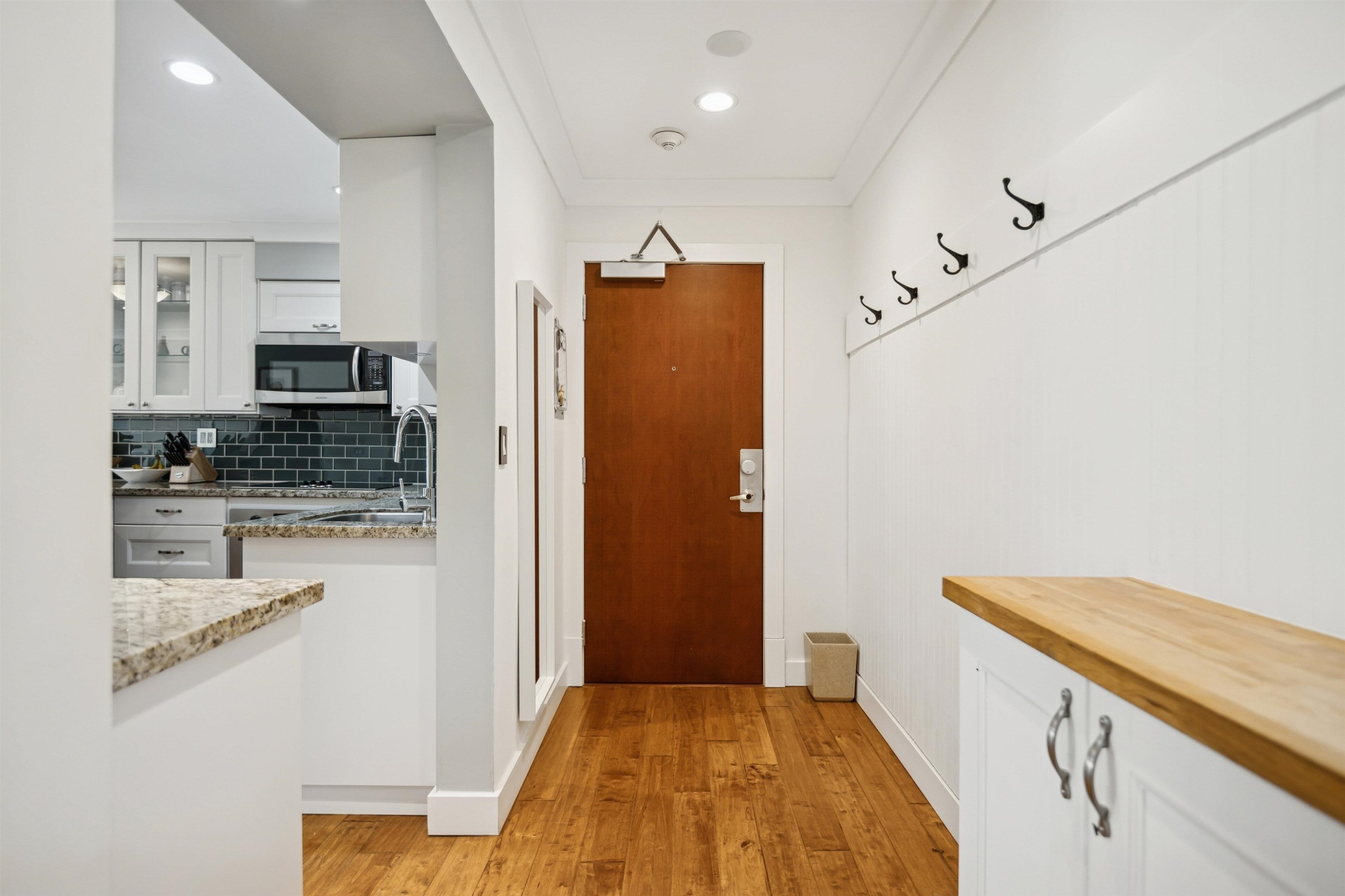 202-1157 Nelson Street, Vancouver, BC