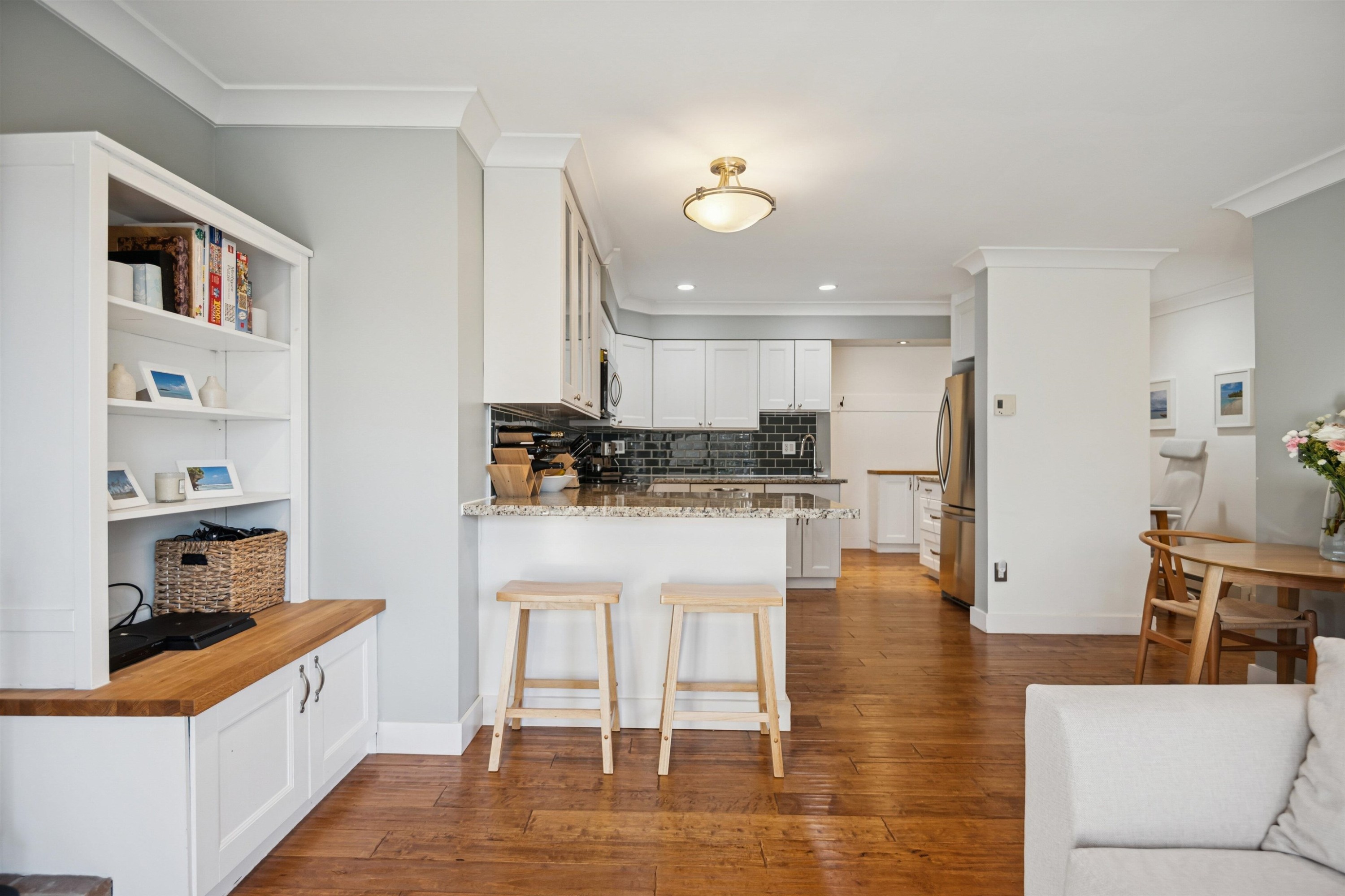 202-1157 Nelson Street, Vancouver, BC