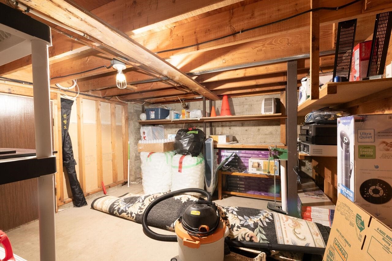 1285 Lucking Place, North Vancouver, BC