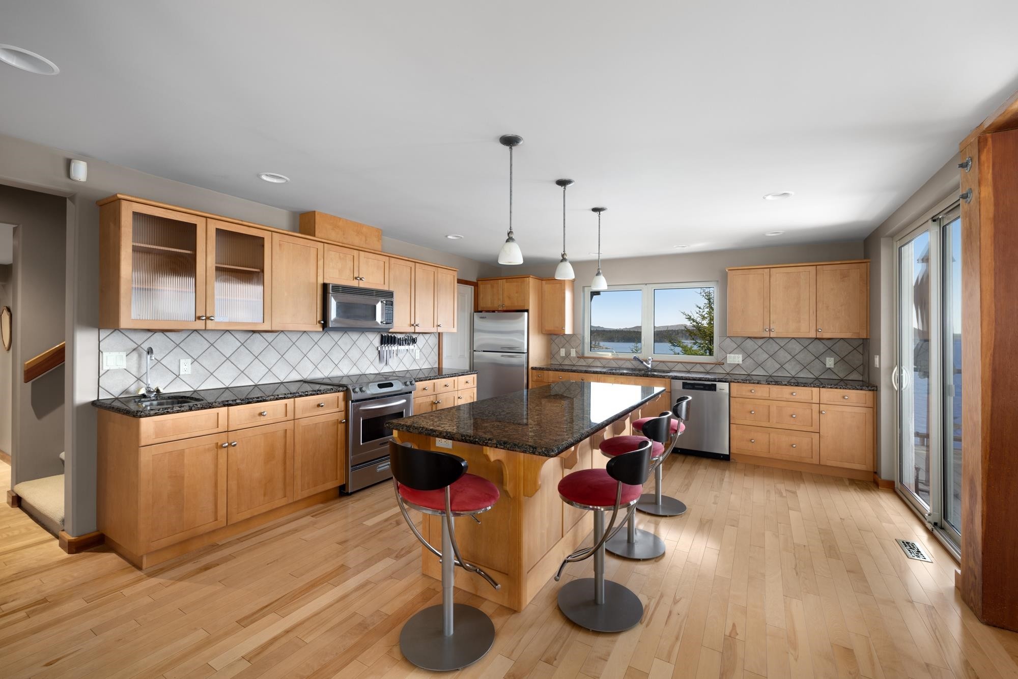 9987 Welcome Wynd, Halfmoon Bay, BC