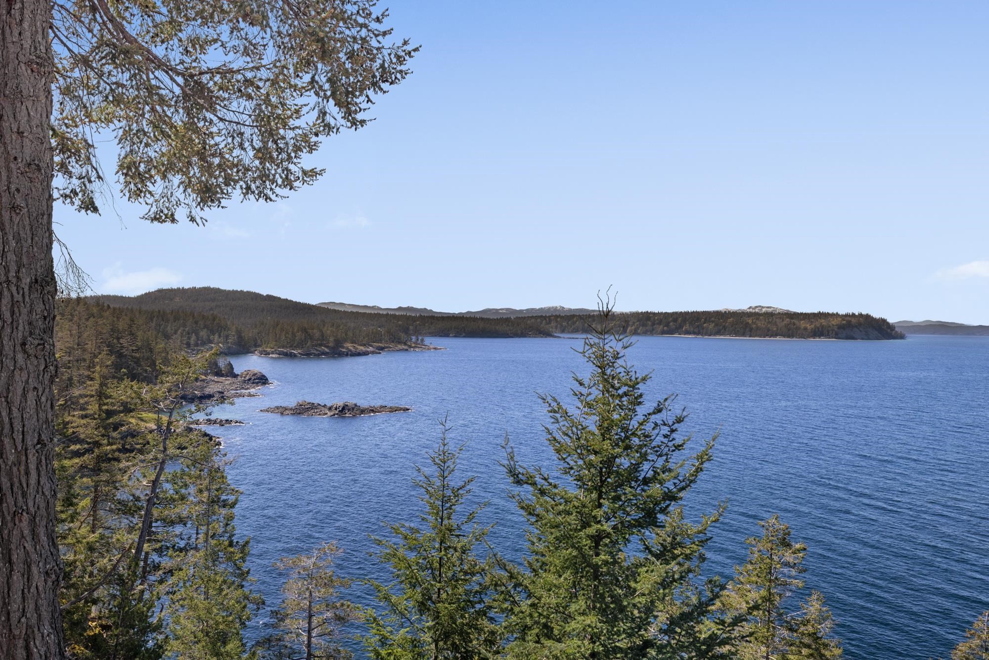 9987 Welcome Wynd, Halfmoon Bay, BC