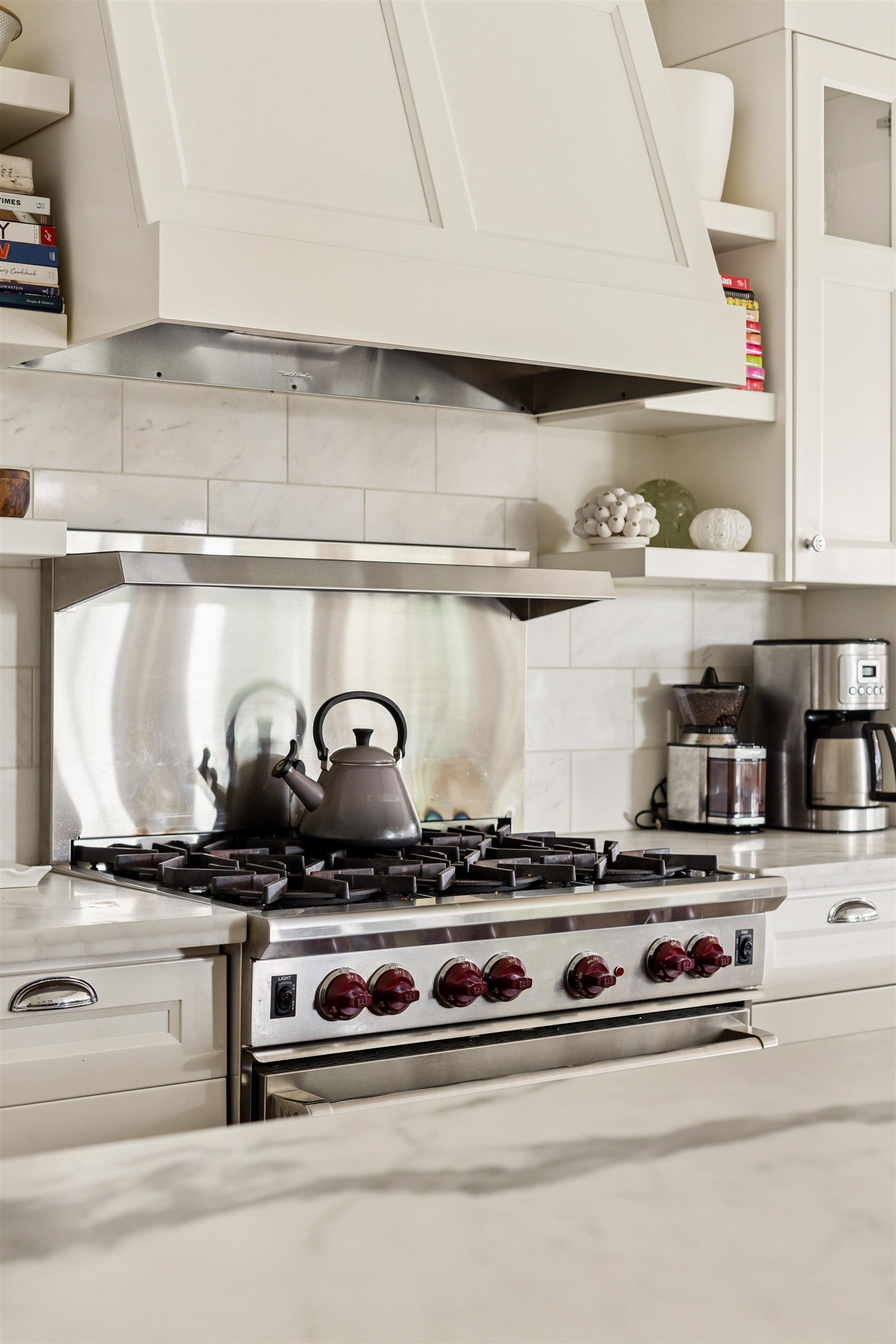 1398 Lawson Avenue, West Vancouver, BC