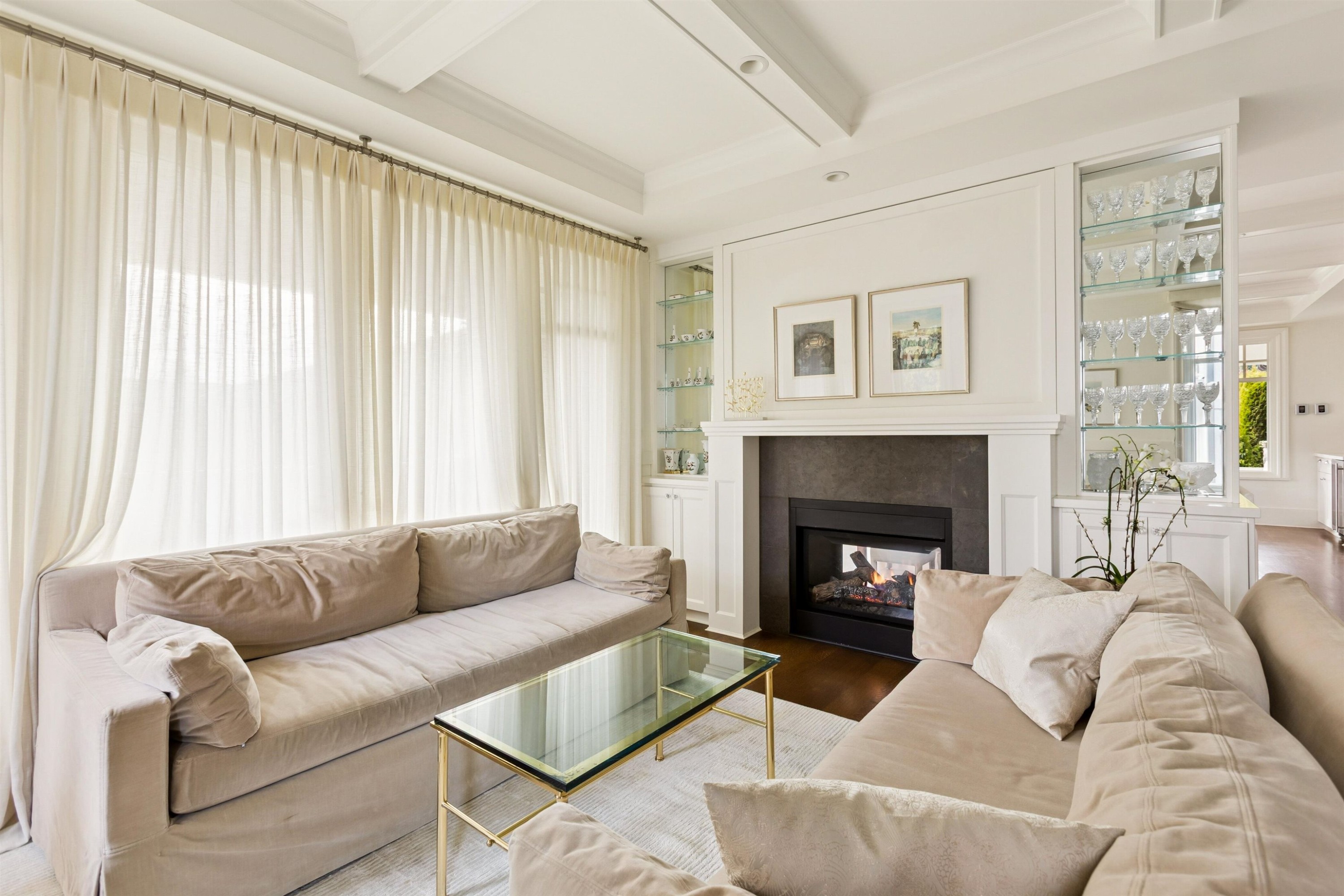 1398 Lawson Avenue, West Vancouver, BC