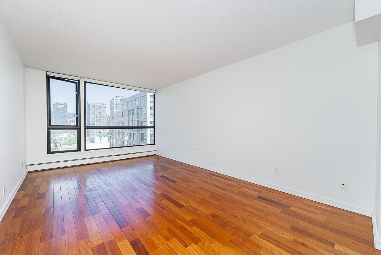 1304-283 Davie Street, Vancouver, BC