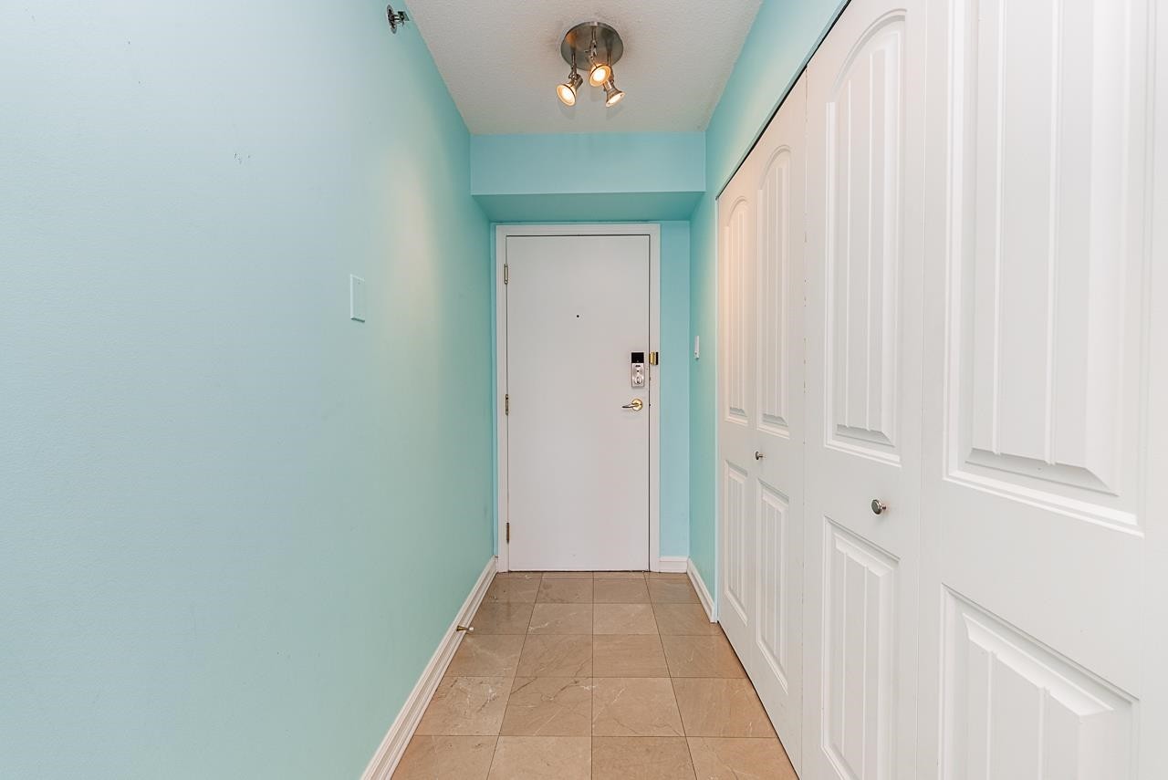 1304-283 Davie Street, Vancouver, BC