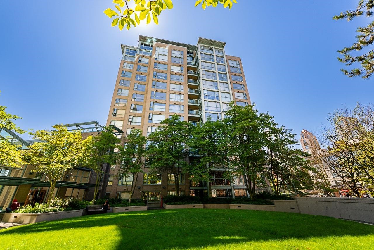 1304-283 Davie Street, Vancouver, BC