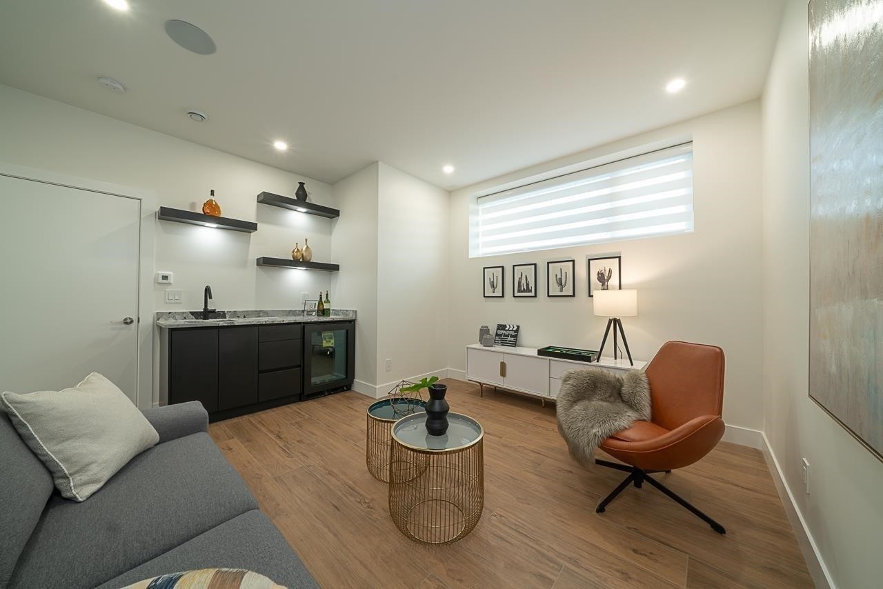 5655 Portland Street, Burnaby, BC