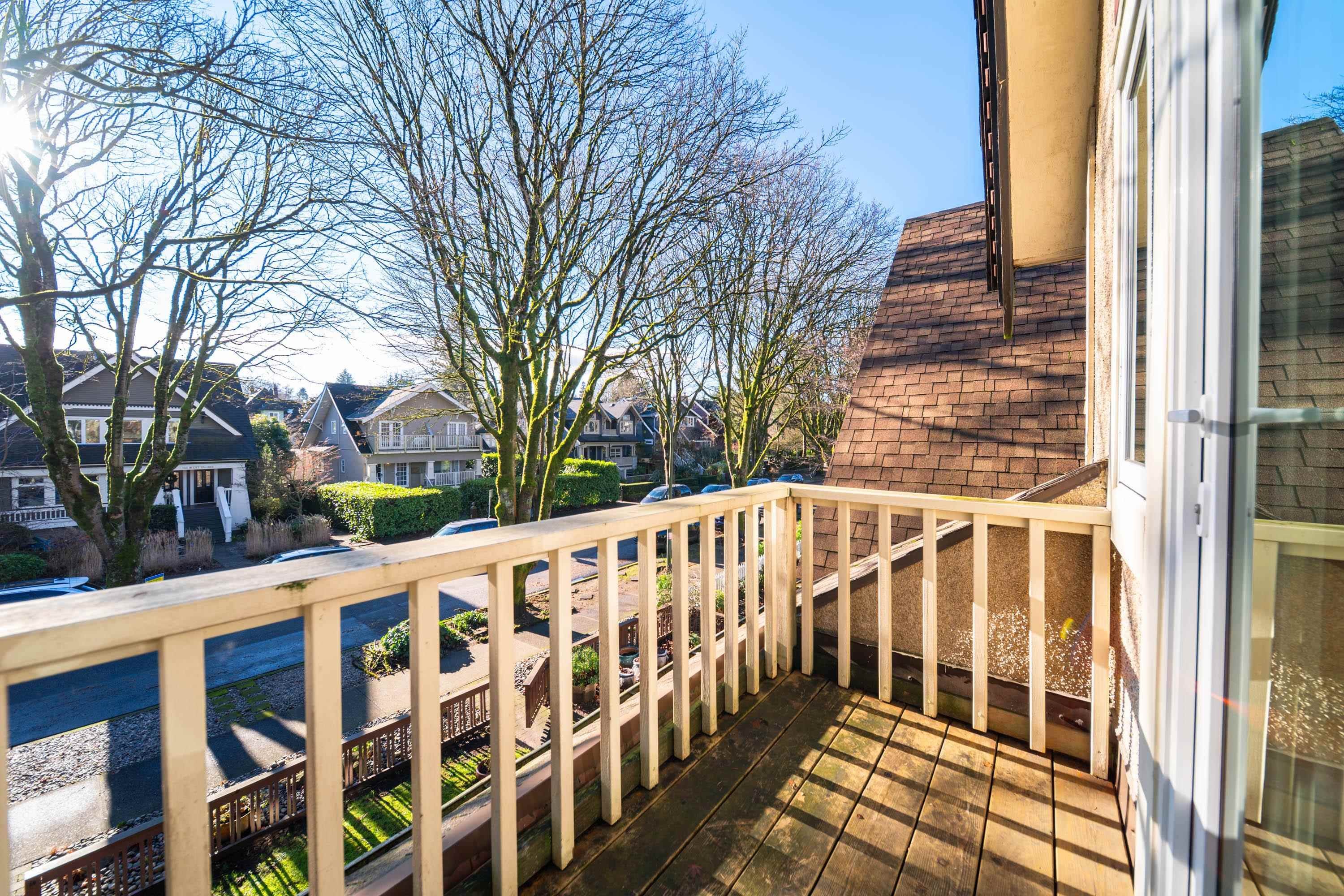 141 13Th Avenue W, Vancouver, BC