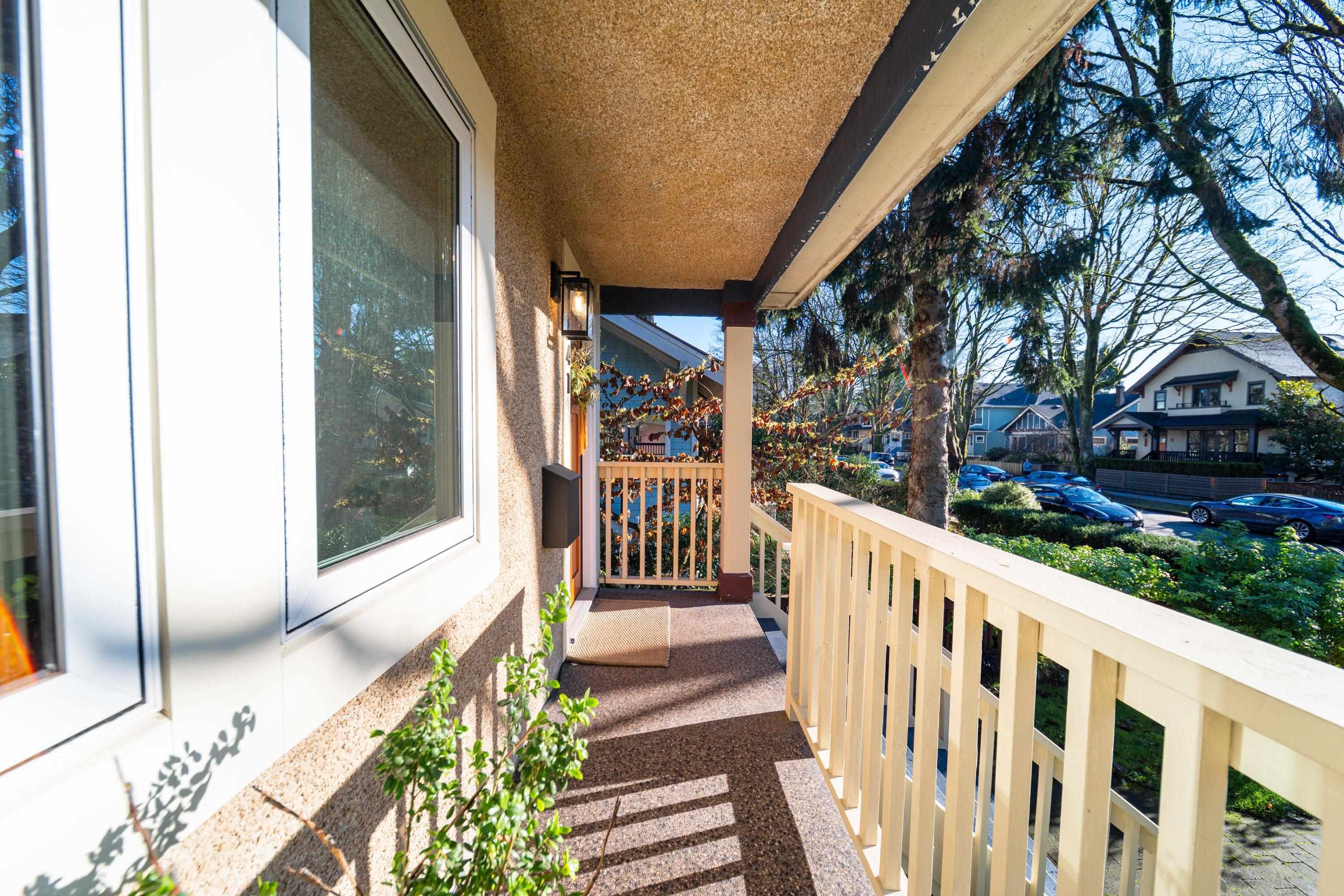 141 13Th Avenue W, Vancouver, BC