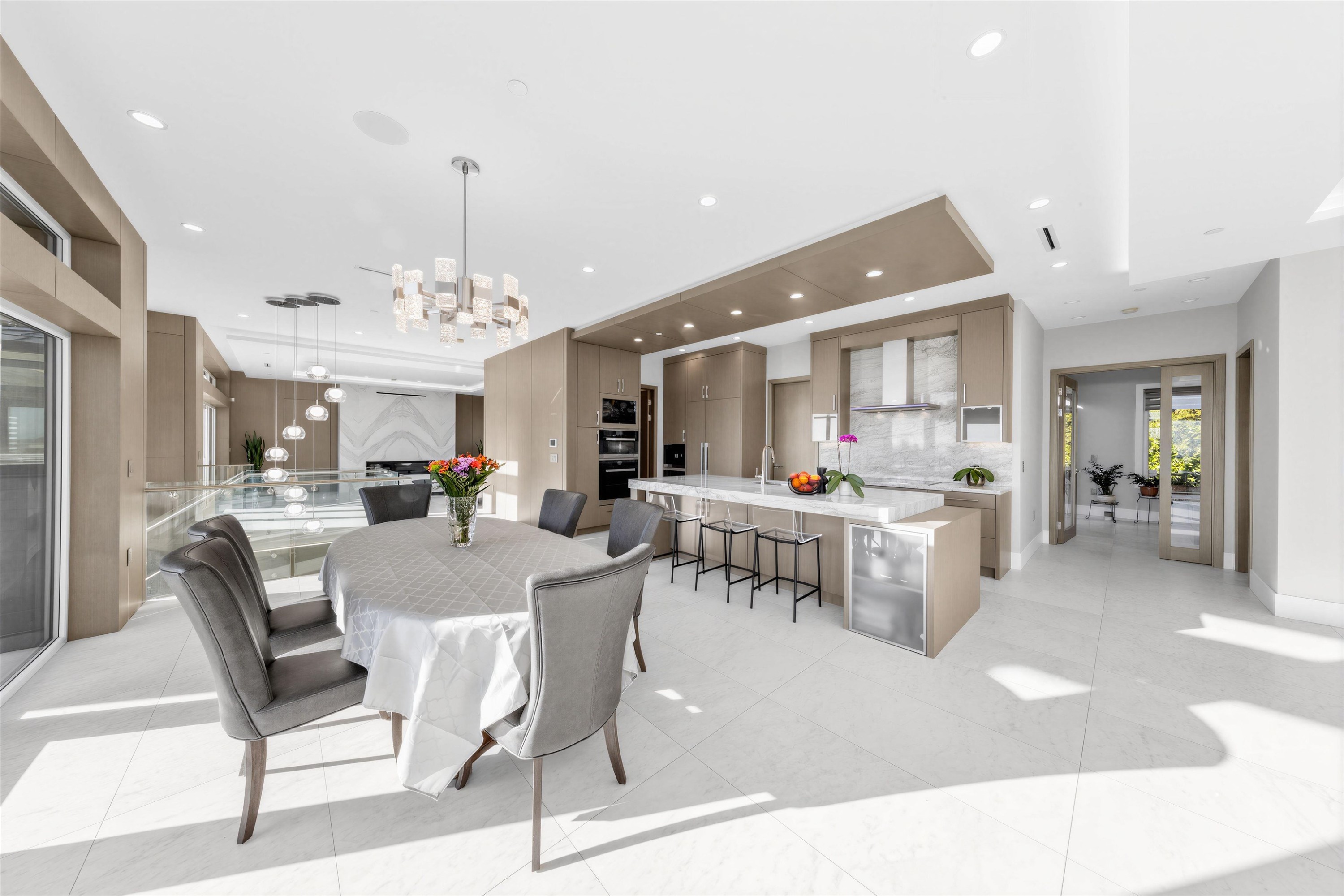 515 Ballantree Road, West Vancouver, BC