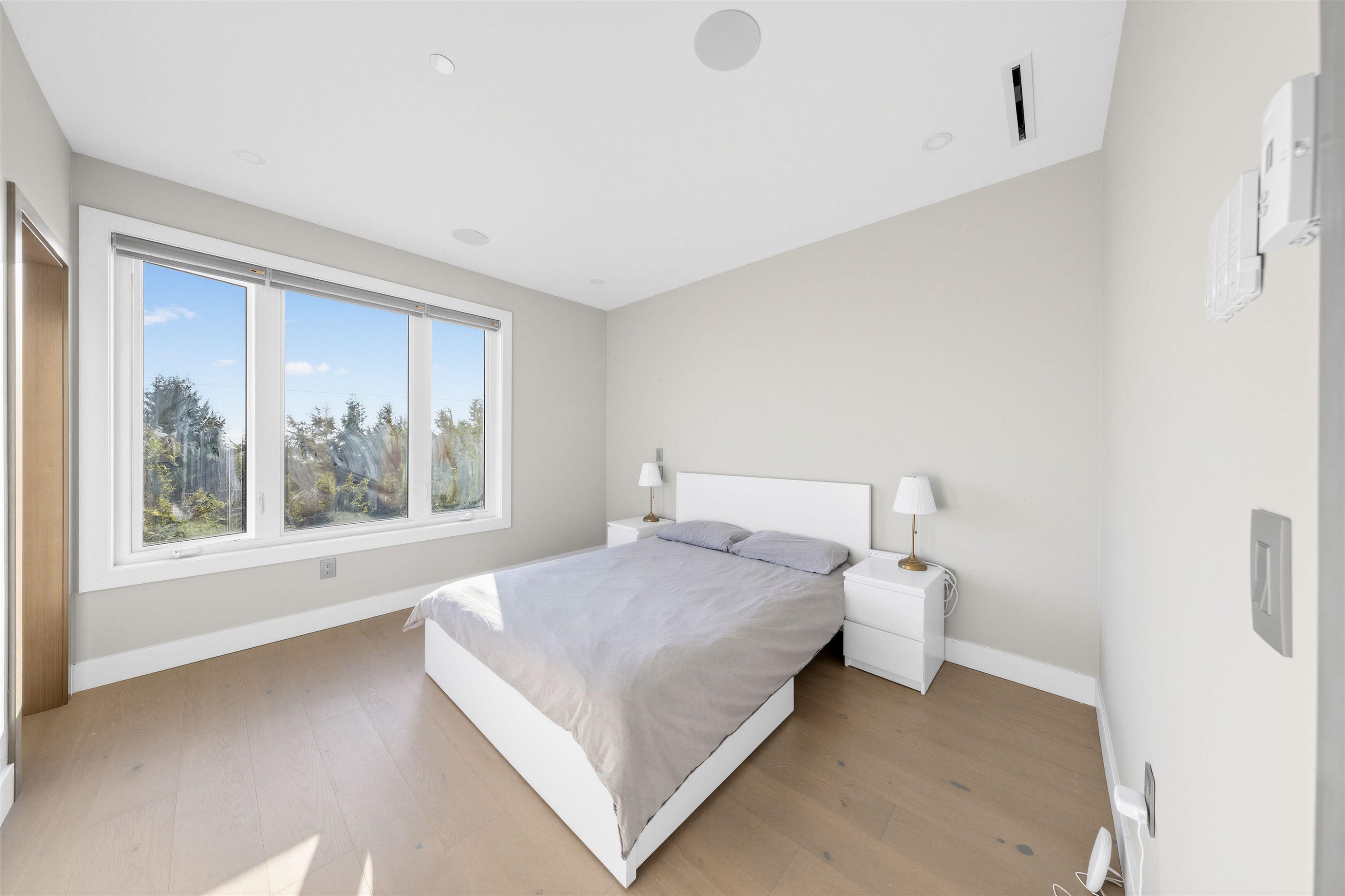 515 Ballantree Road, West Vancouver, BC